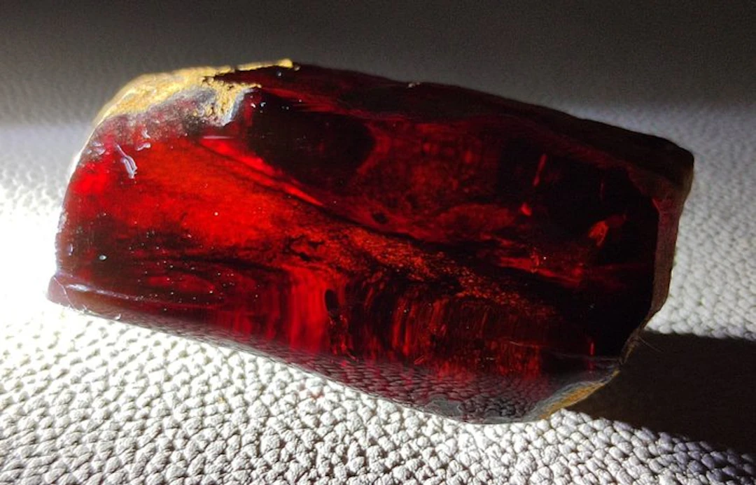 Dominican Amber!! High Quality- 36 g