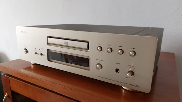 Denon - DCD-S10 CD player