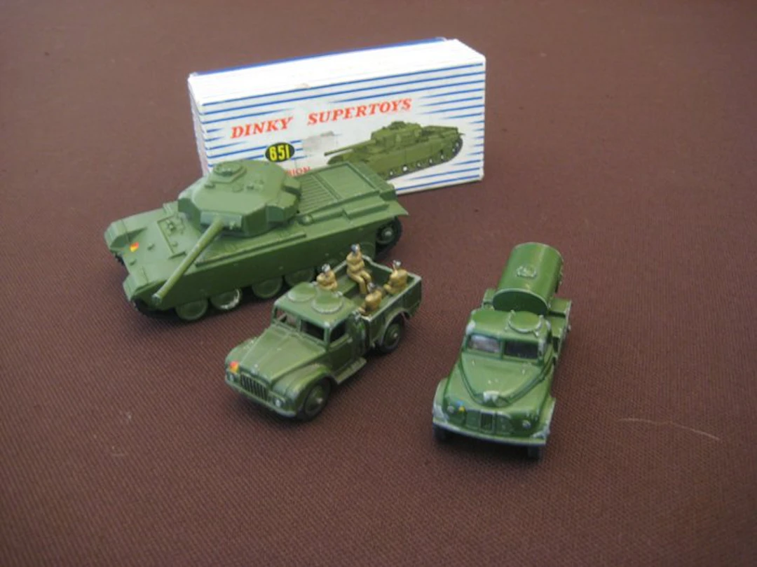 Dinky Toys - Model machinery (3) - Centurion Tank