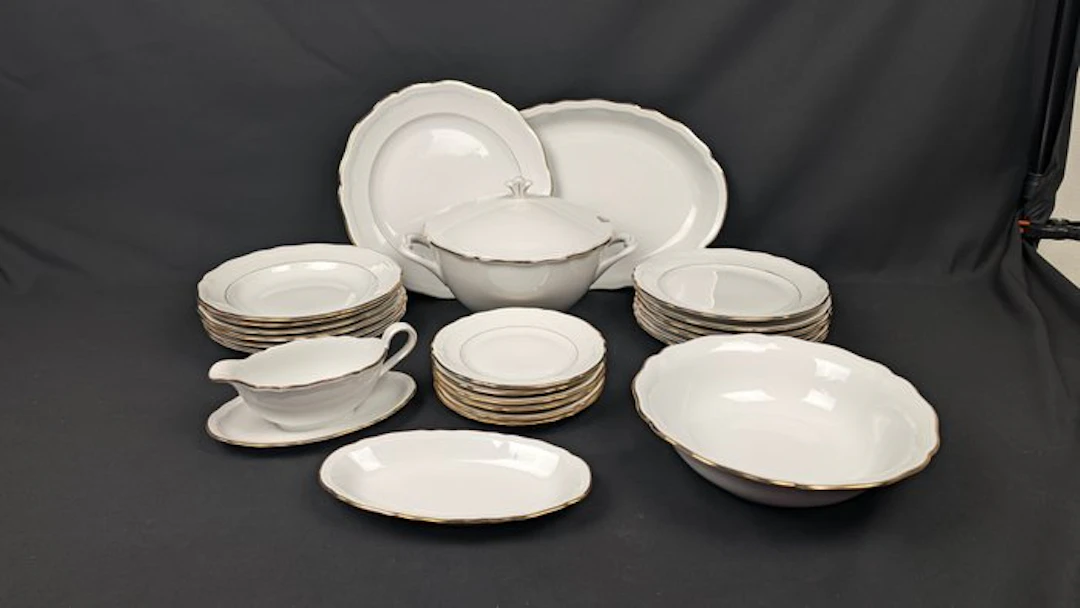 Seltmann Weiden - Table service (24) - FOR 6 PEOPLE - Gold