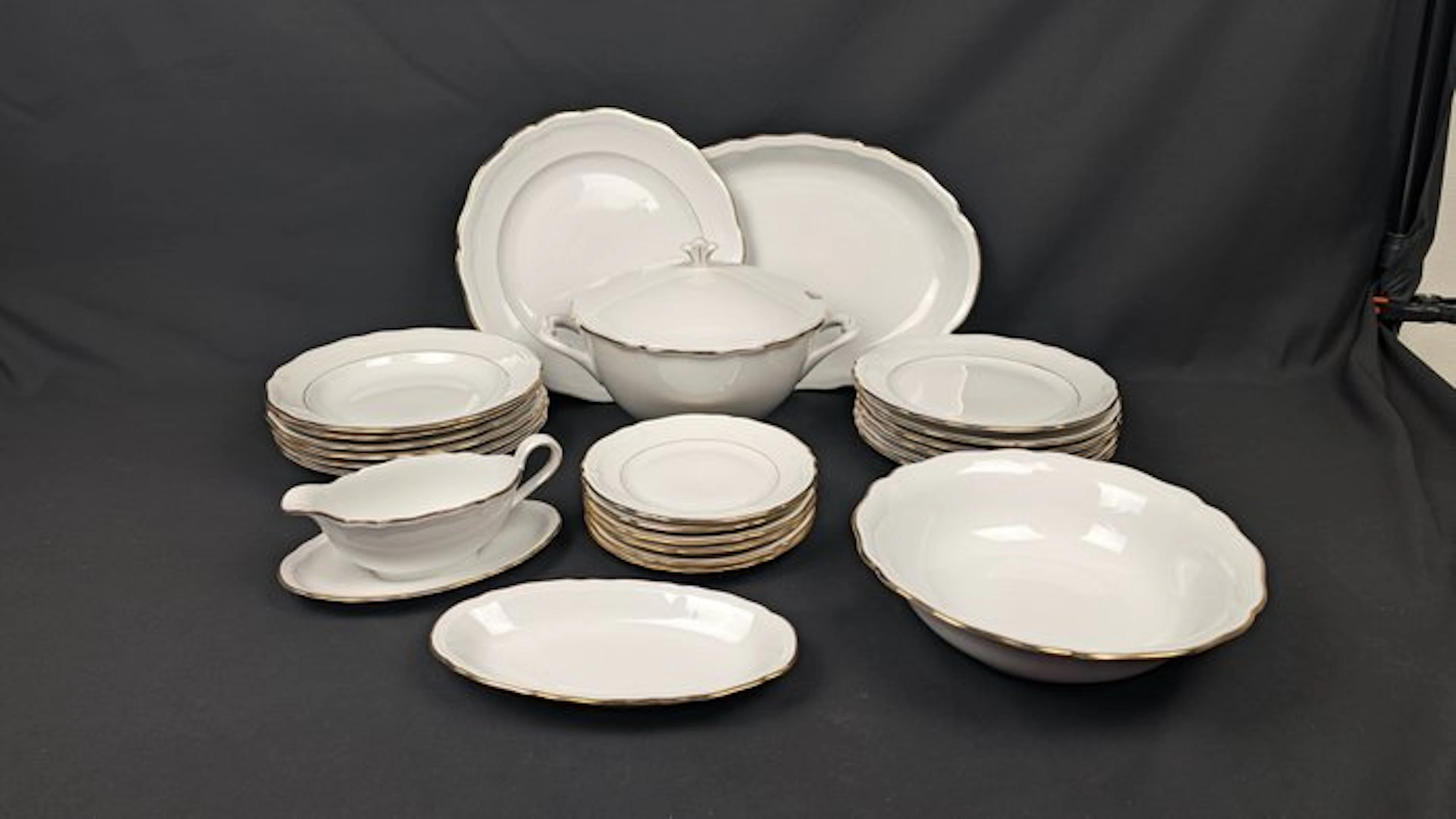 Seltmann Weiden - Table service (24) - FOR 6 PEOPLE - Gold