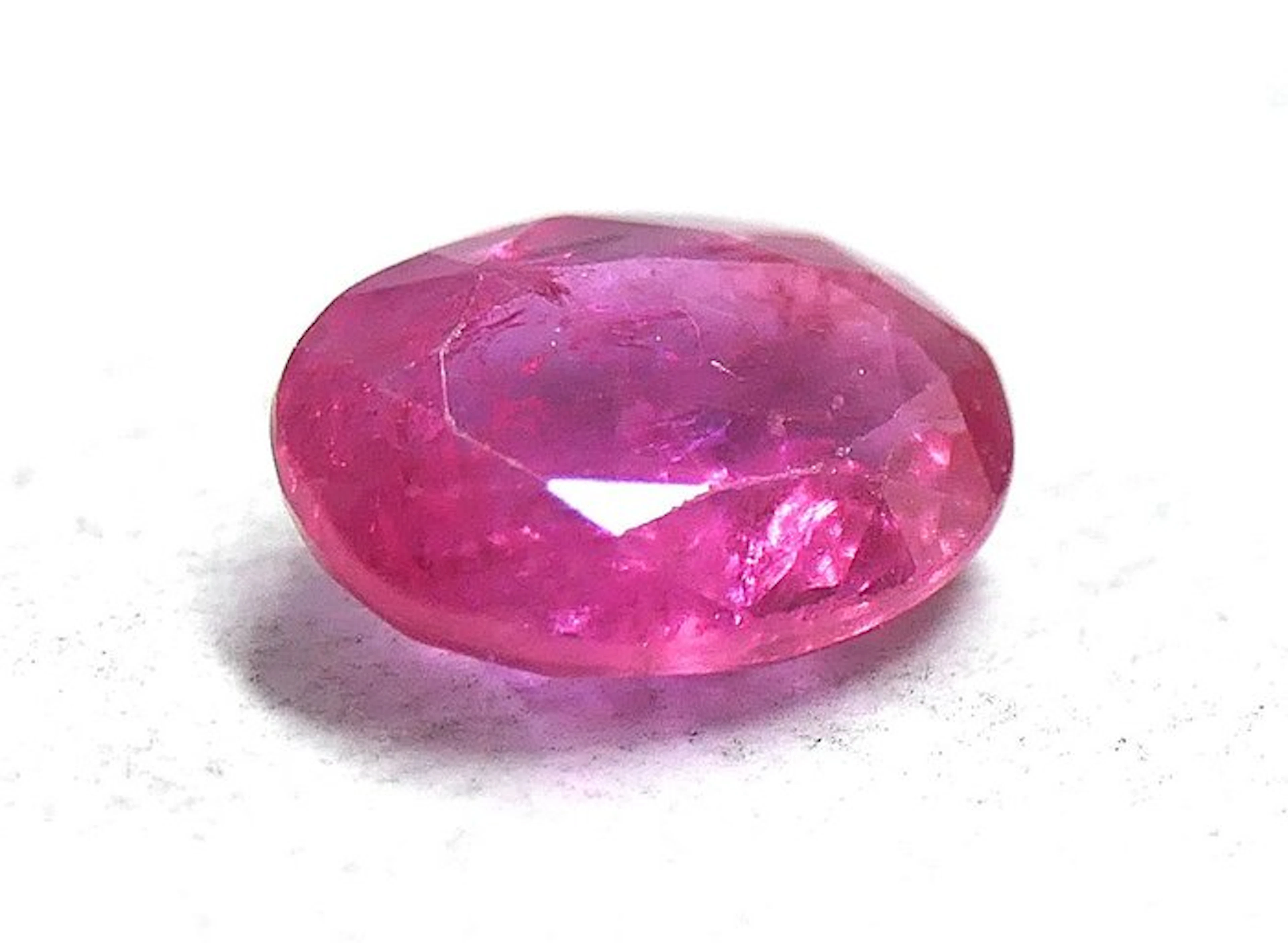 Magnificent RUBIS of 100% natural origin oval- 0.19 g