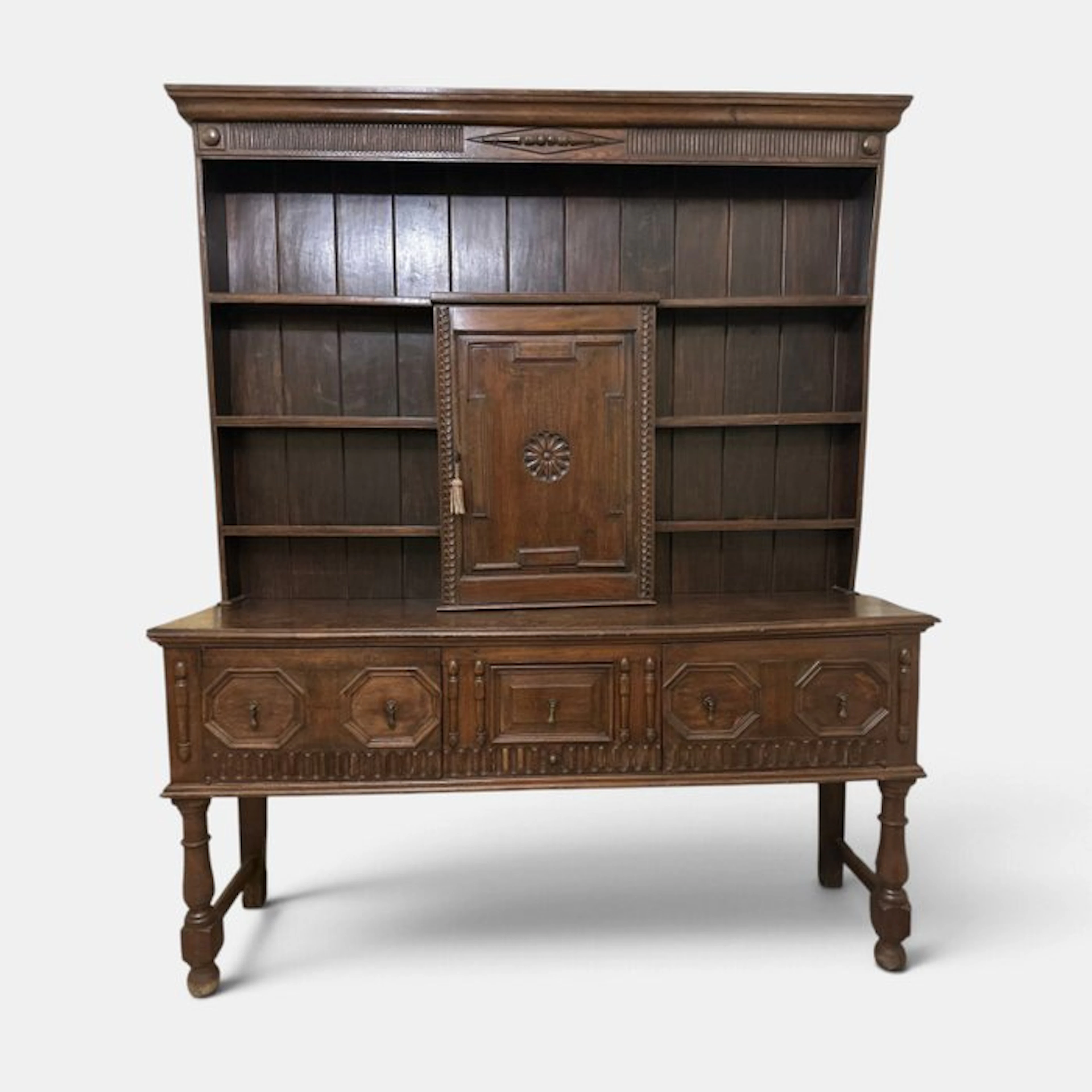 Highboard - Wood - Tall sideboard with a plate rack.