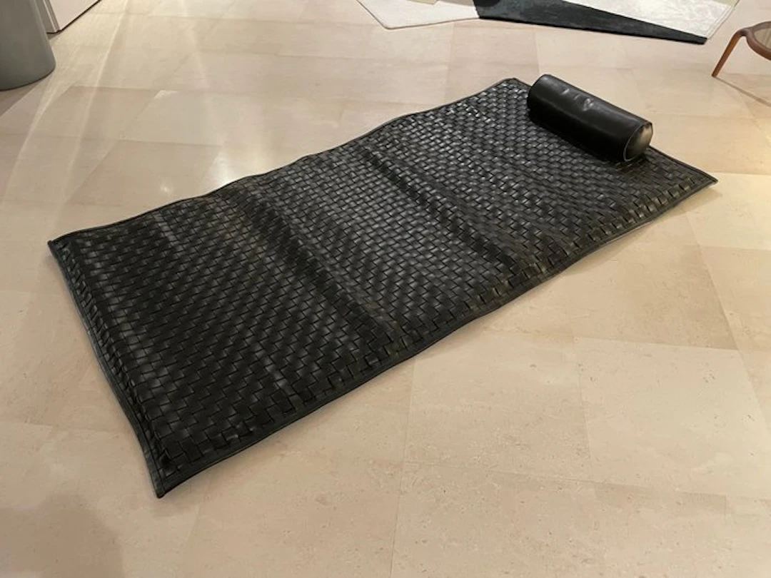 Triangolo - Enzo Mari - Chaise longue - Interweave Relax - Leather