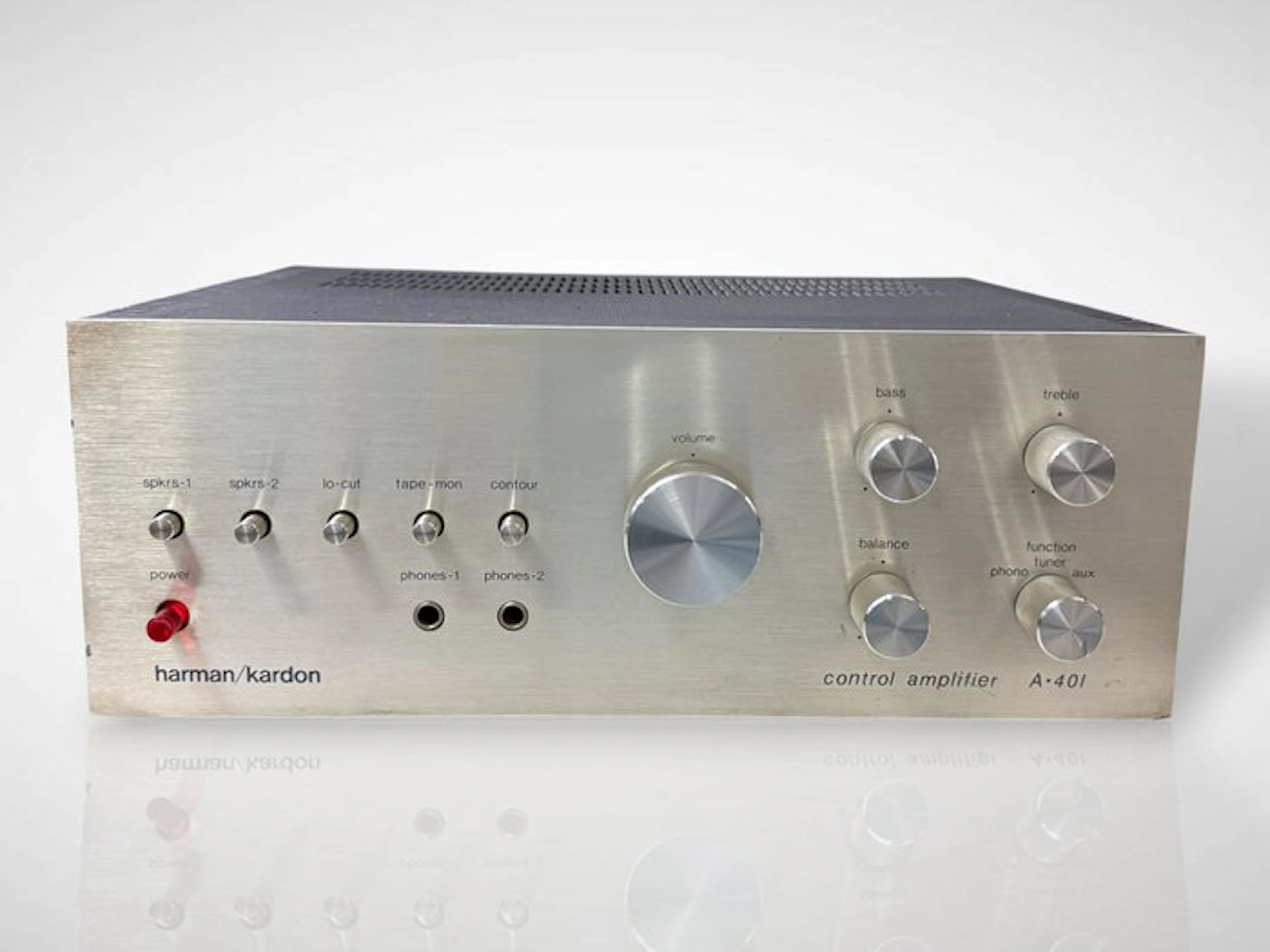 Harman Kardon - A-401 Solid state integrated amplifier