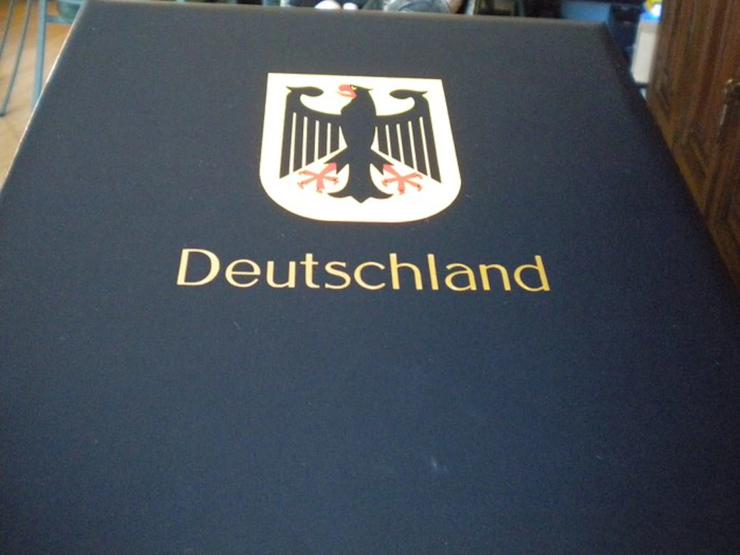 Germany - Wonderful luxury padded album from Germany