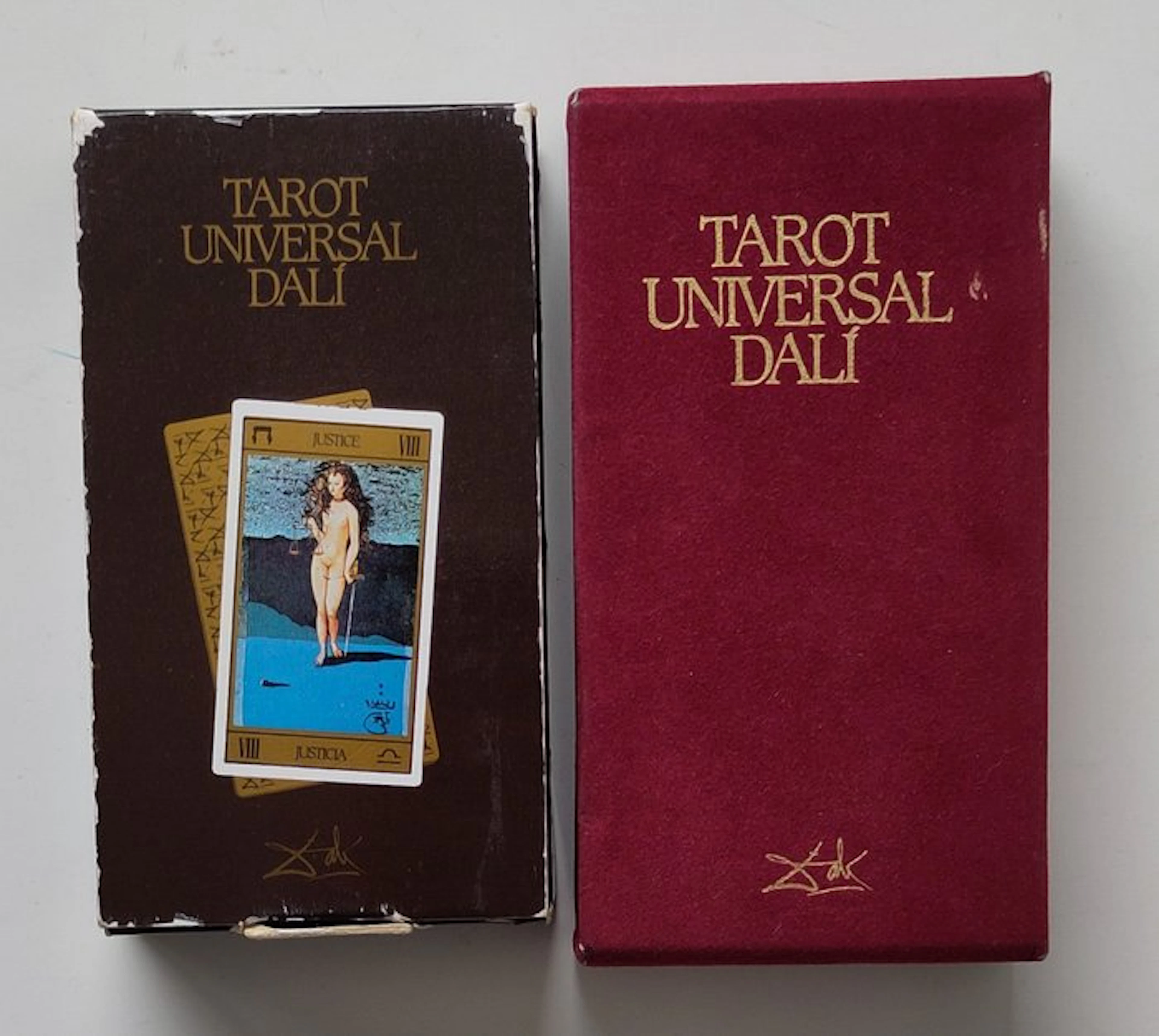 Salvador Dalí - Playing cards - First edition 1984 Tarot Universal Dalí - Paper