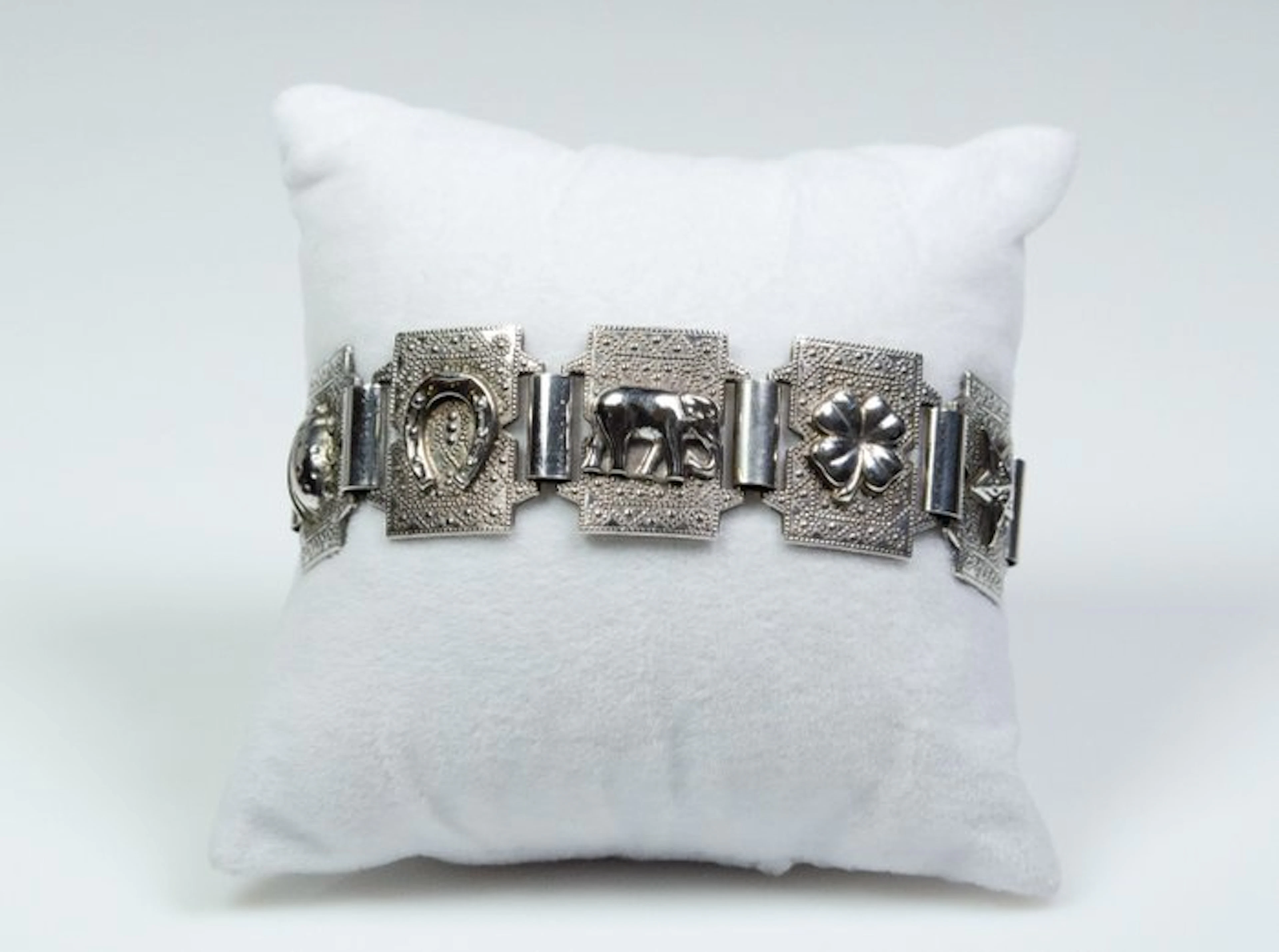 - 835 silver - good luck charm - handmade - Bracelet