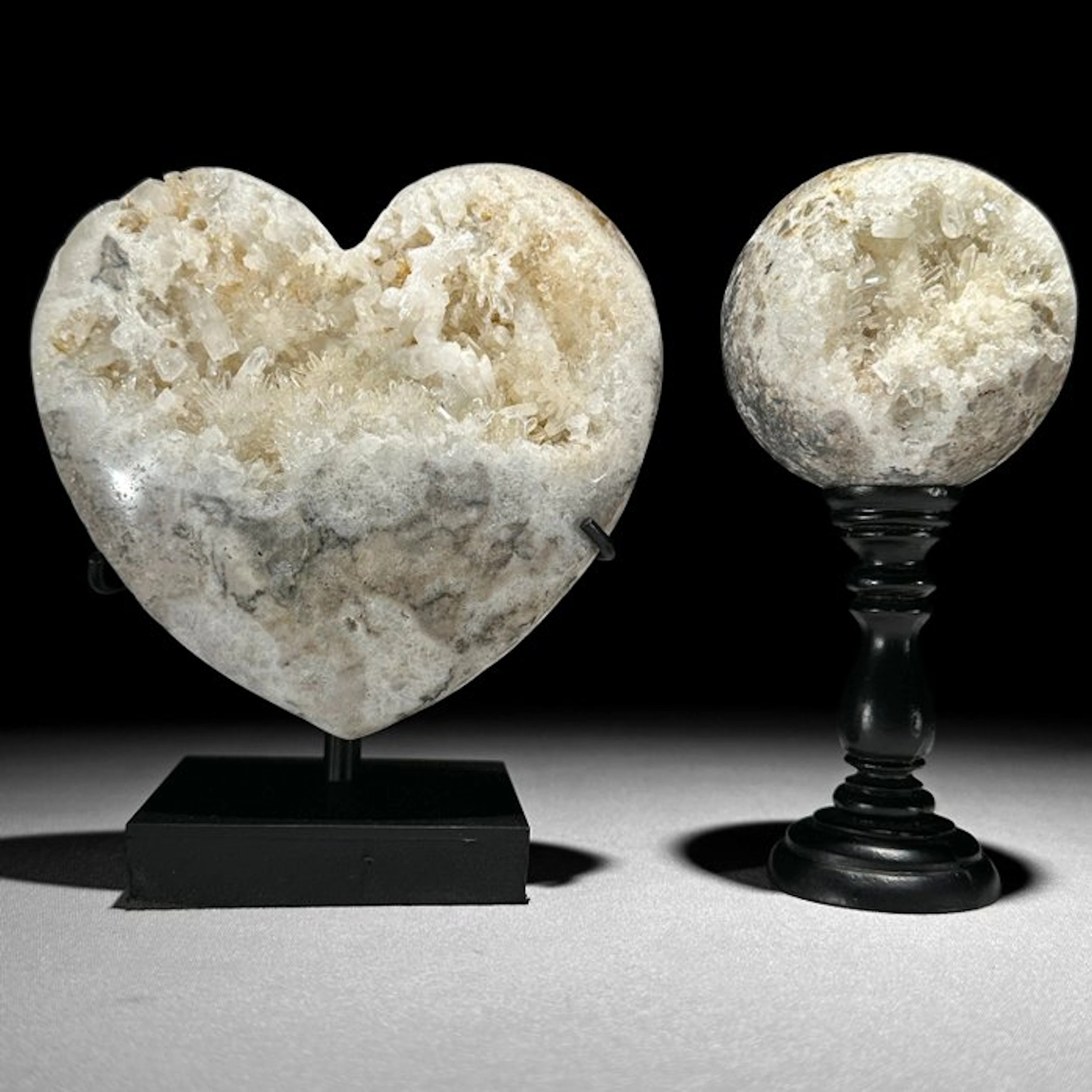 NO RESERVE PRICE - Wonderful Pair of Quartz- Heart-Shaped...