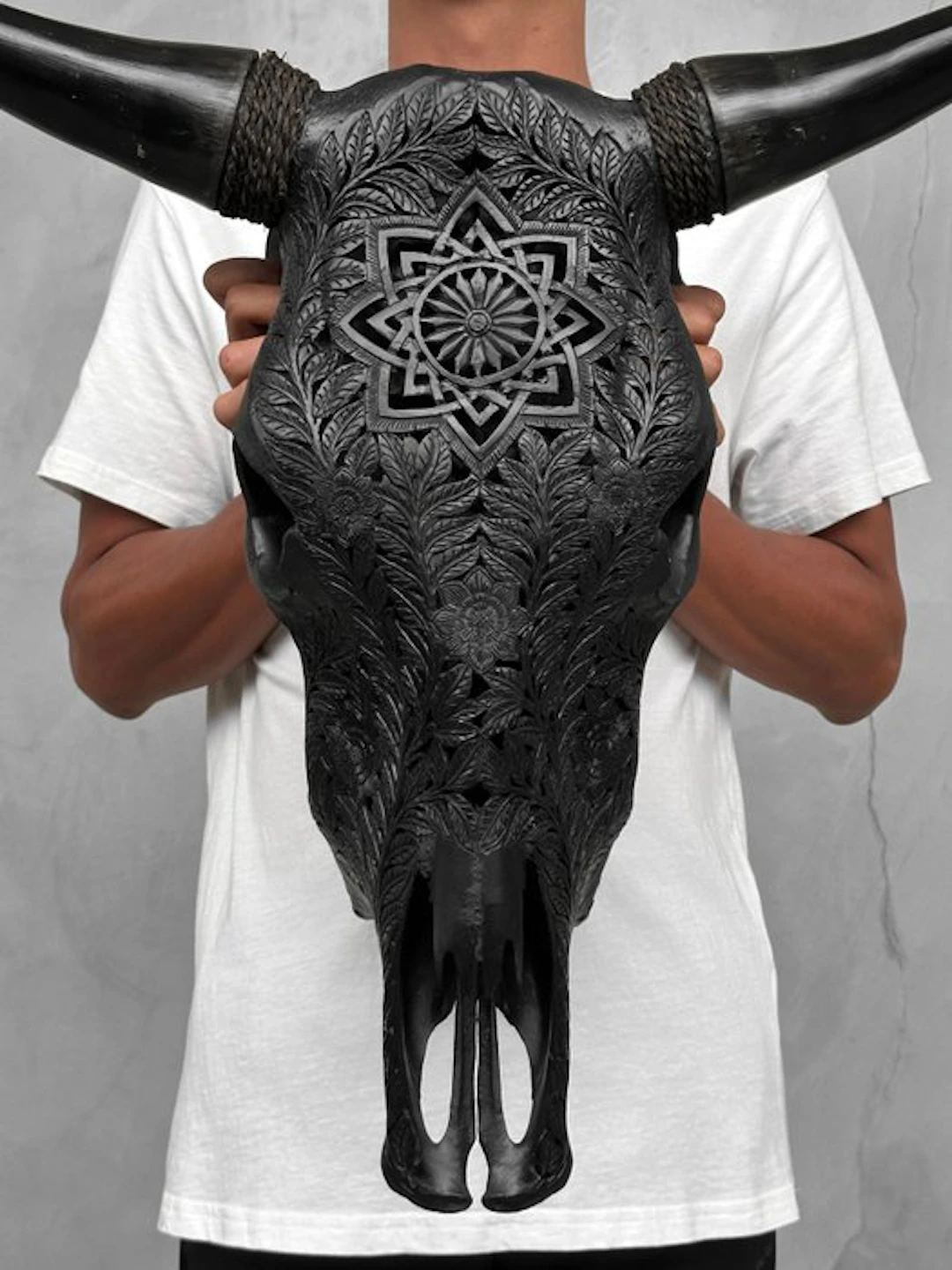 NO RESERVE PRICE - Stunning Large Black Hand Carved Bull...