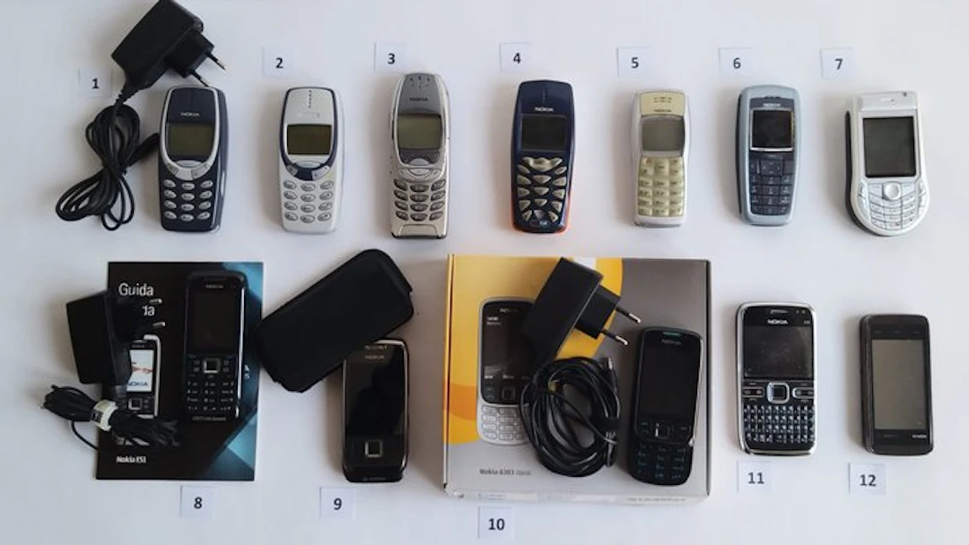 Nokia - Mobile phone (12) - Without original box