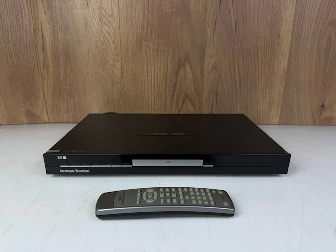 Harman Kardon - DVD-27 CD player