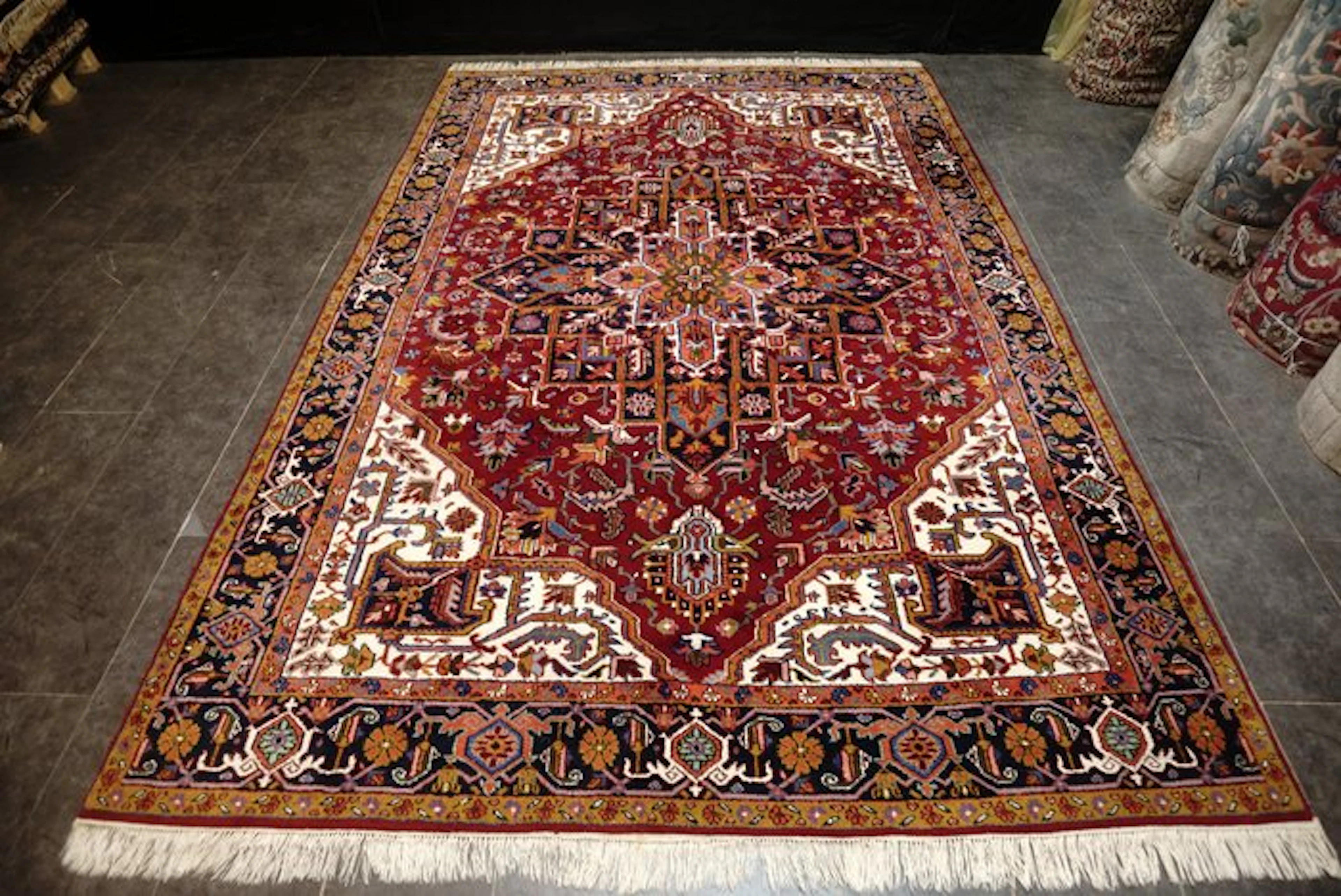 Heriz - Carpet - 350 cm - 250 cm