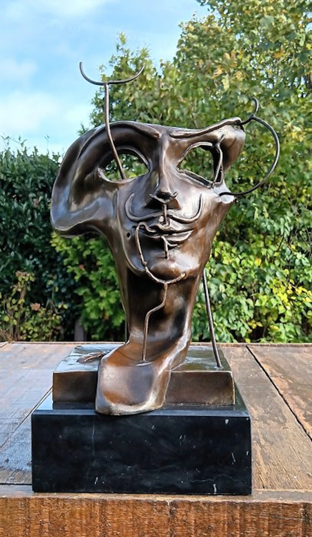 naar salvador dali - Sculpture, salvador dali face brons - 42 cm -
