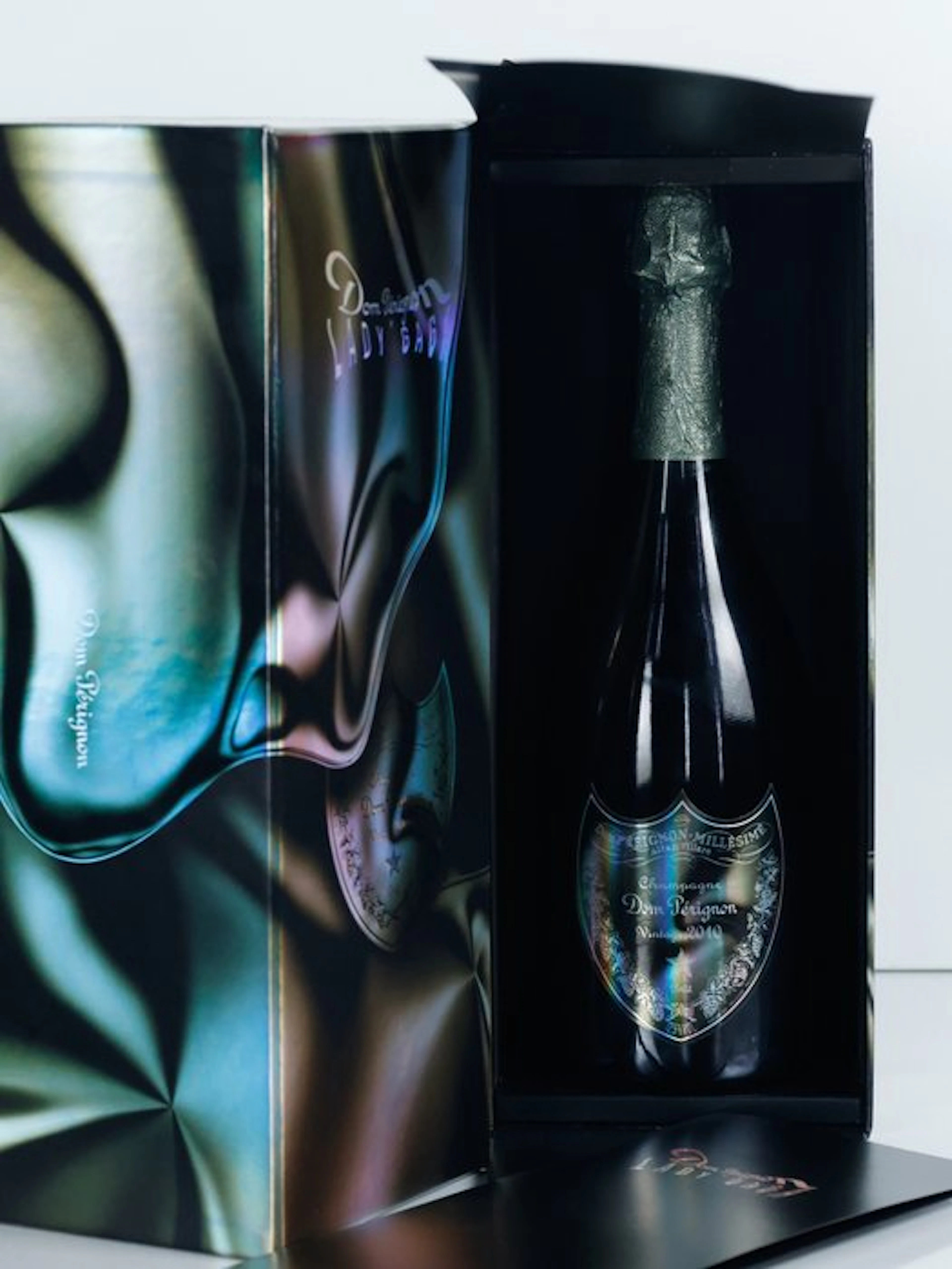 2010 Dom Pérignon, Lady Gaga Limited Edition - Champagne Brut - 1