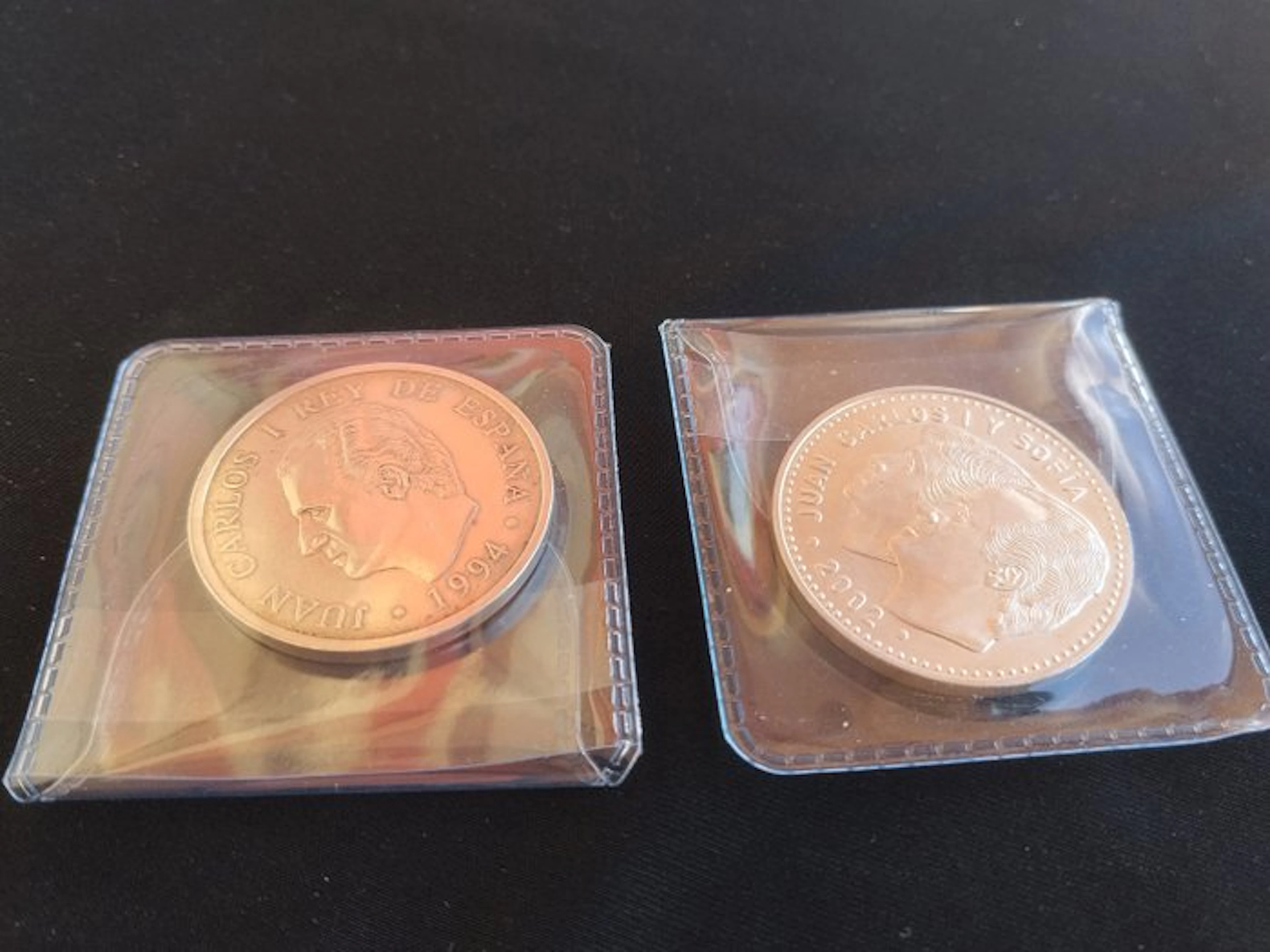 Spain. 2000 Pesetas, 12 Euro 1994/2002, 2 x Coins (No reserve price)