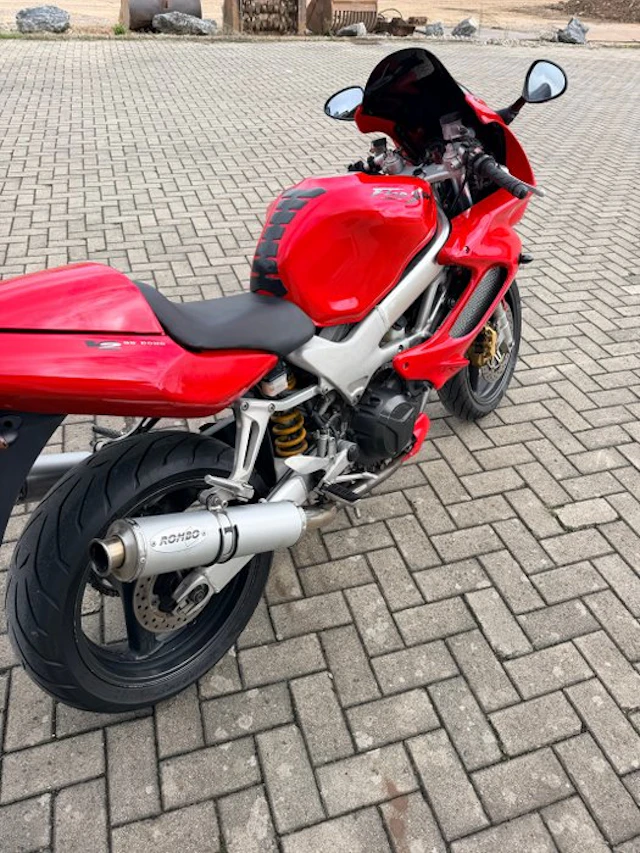 Honda - VTR 1000 F - Firestorm - 1999