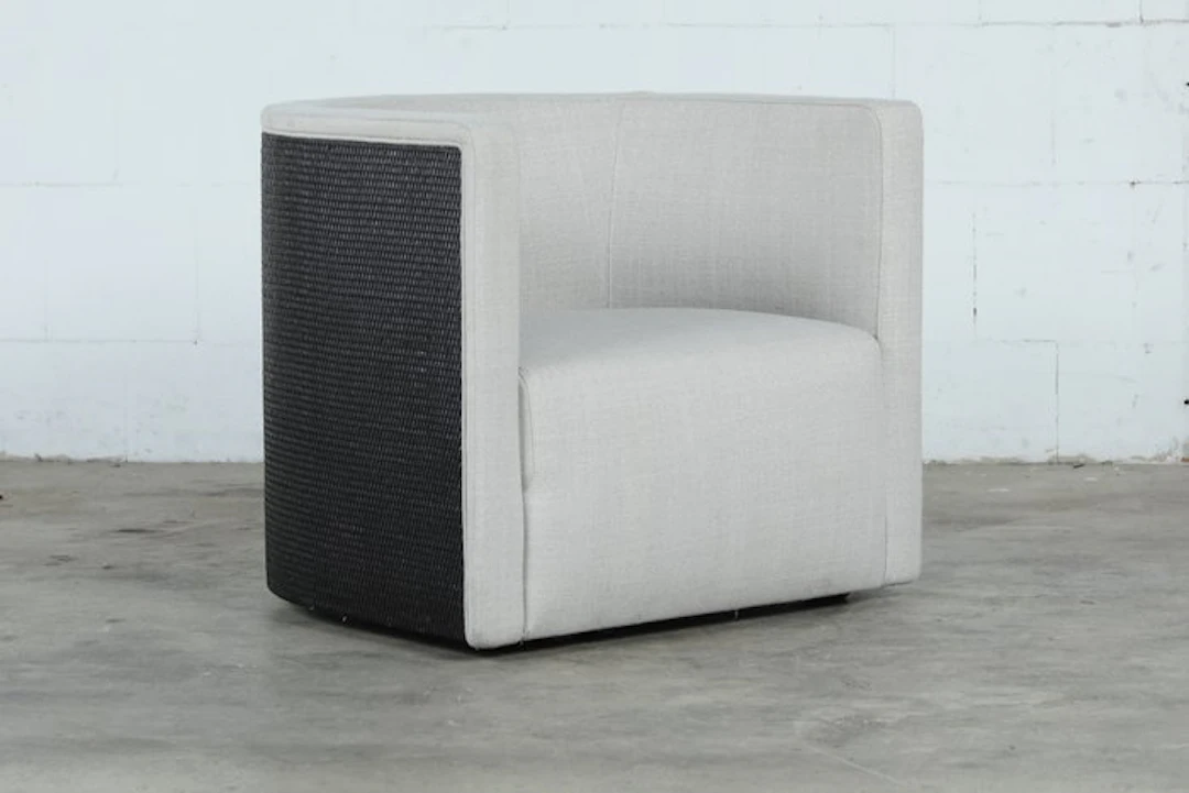 Living Divani - Piero Lissoni - Armchair - Confident - Textile