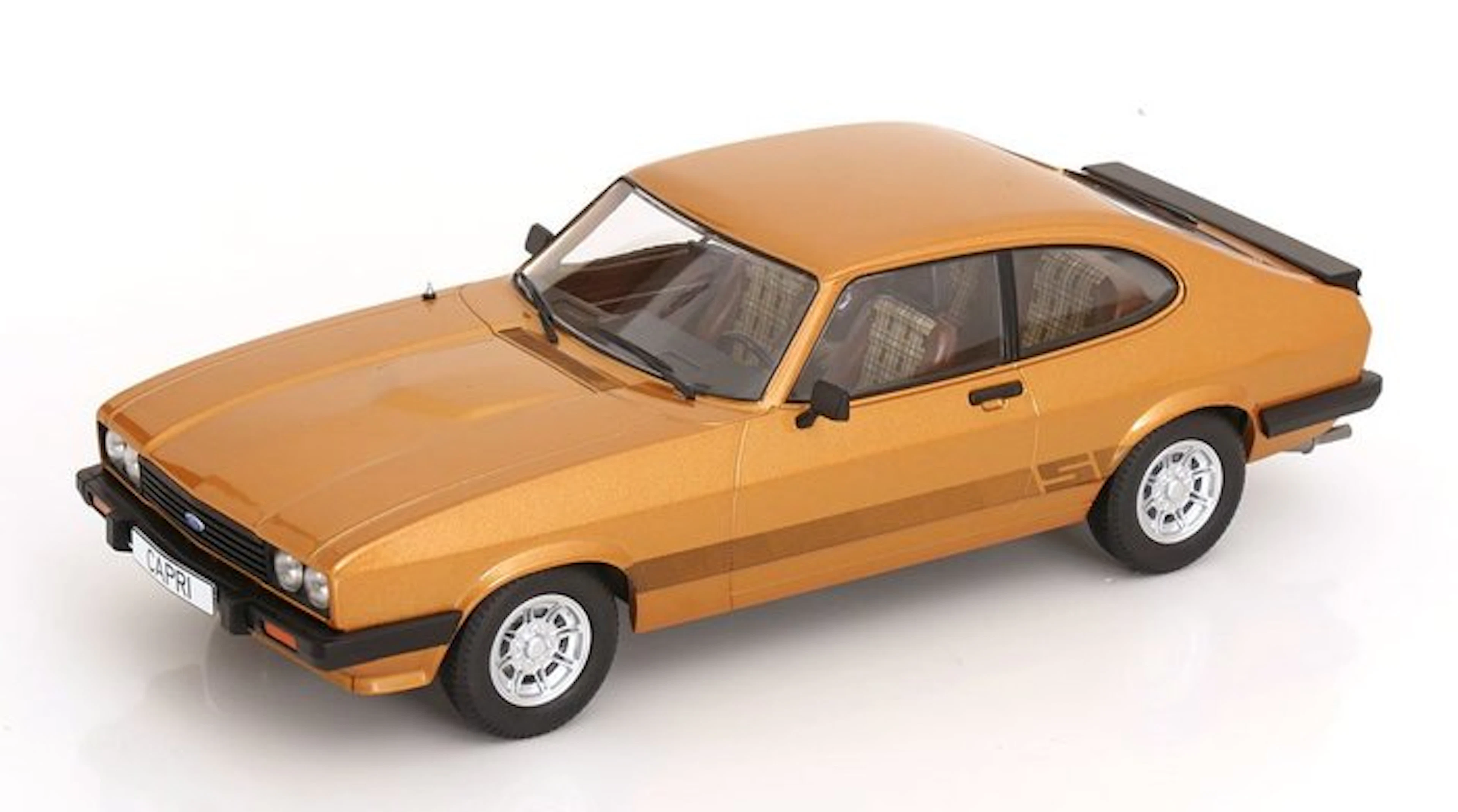 MCG 1:18 - Model car - Ford Capri MKIII - 1978 - Brons metallic