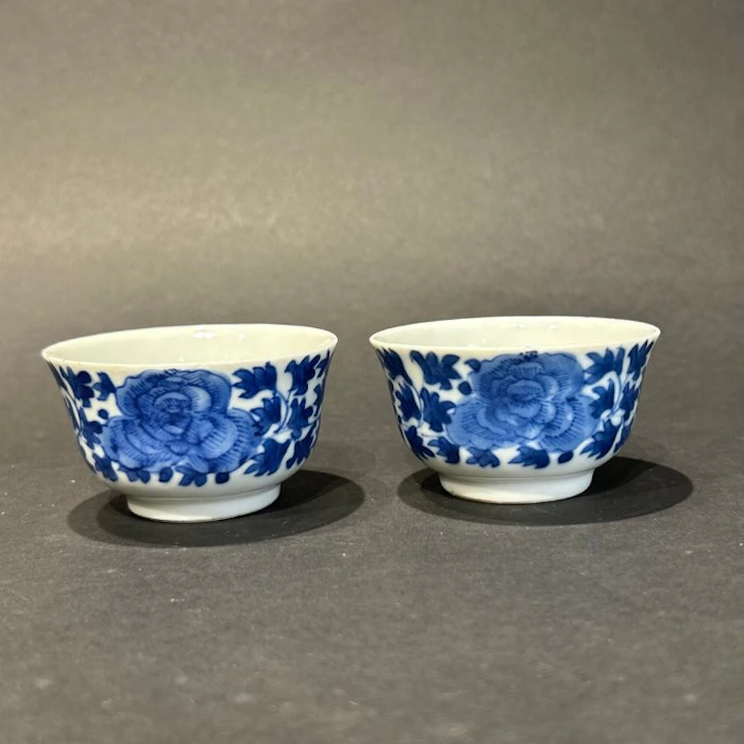 Cup and saucer - Porcelain - Bleu de Hue teacups