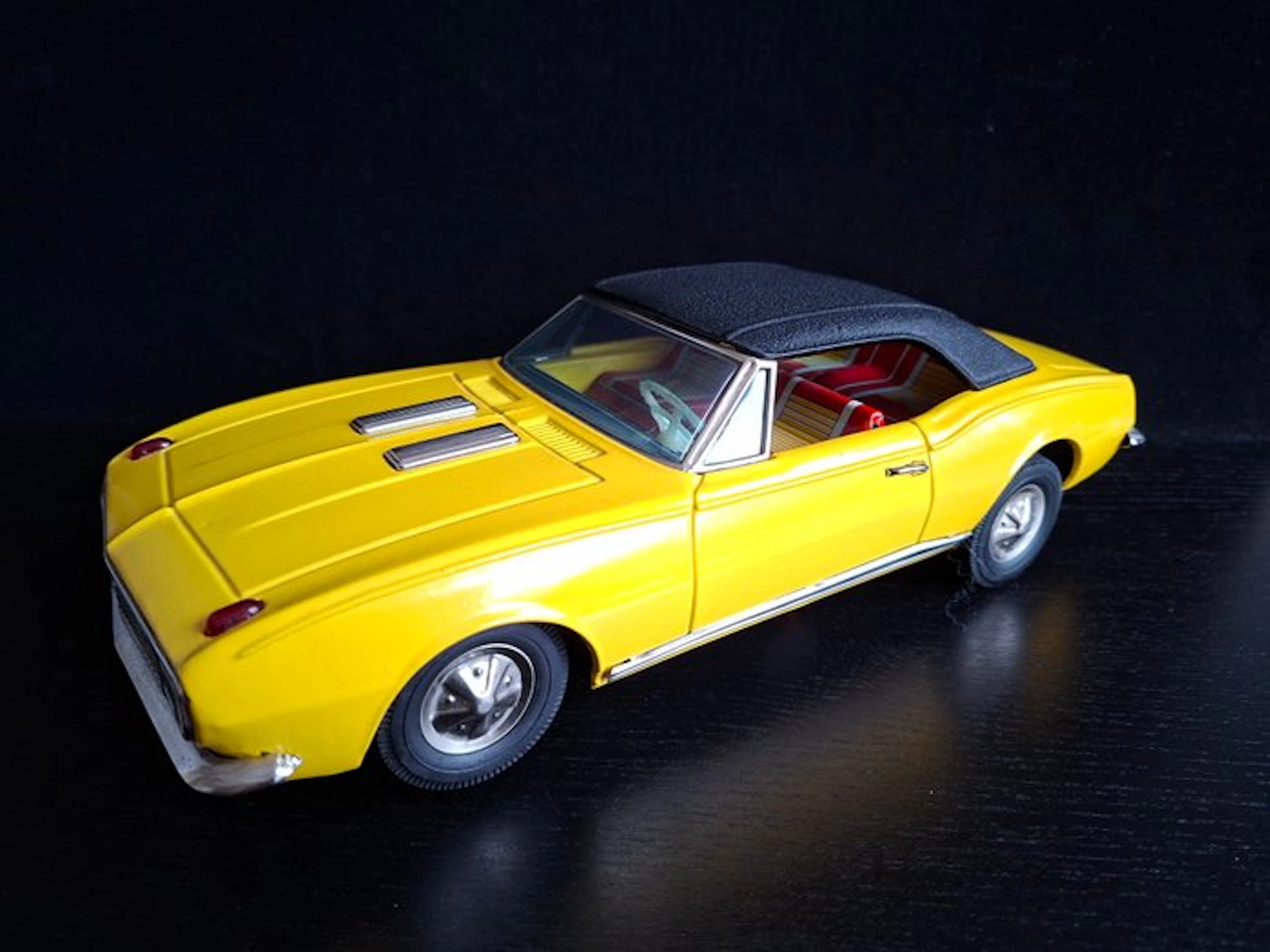 T.N. Nomura - Tin toy car - Chevrolet Camaro SS - 1960-1970 - Japan