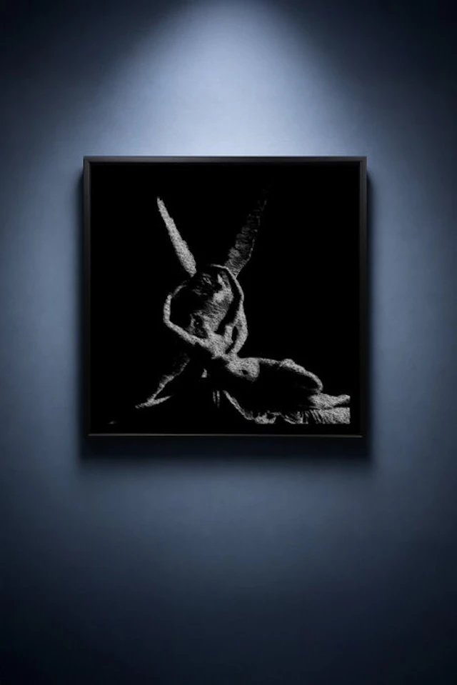 Tijs Dragtsma (1992) - Psyche Wakes in Light