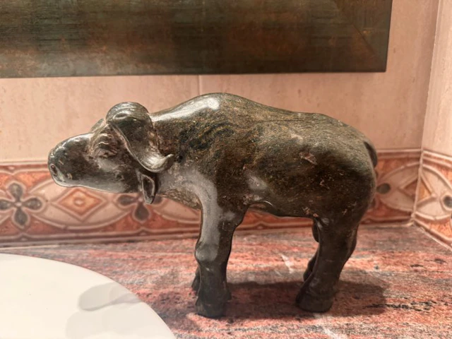 Verdite sculpture buffalo - Statue - buffalo - Zimbabwe (No reserve price)