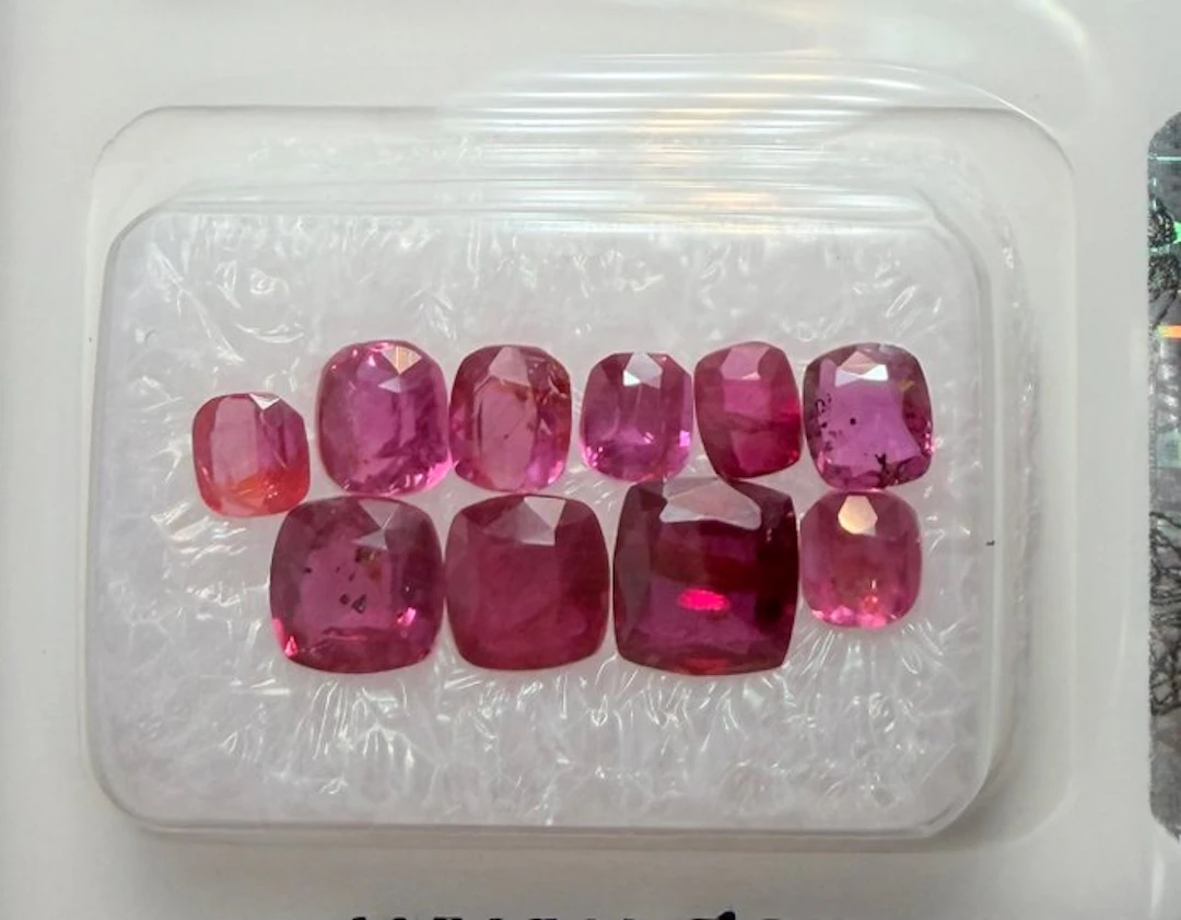 No reserve price Sapphire, Ruby - 3.09 ct - Gem Report Antwerp (GRA)