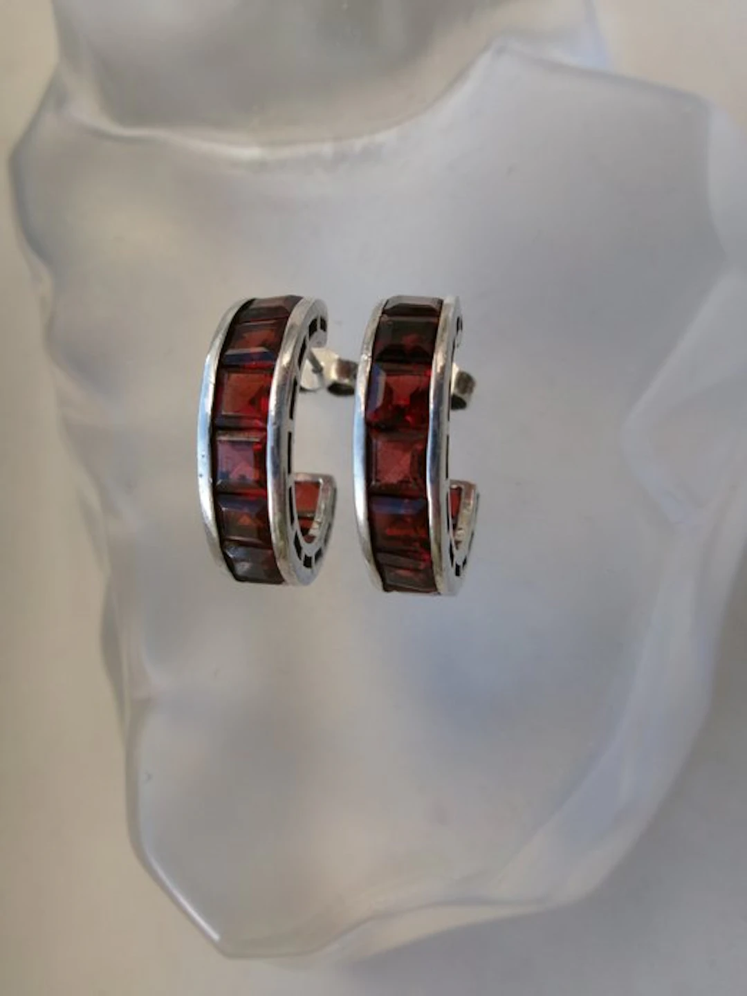 Silver, Garnets - Earrings - Art Deco Style