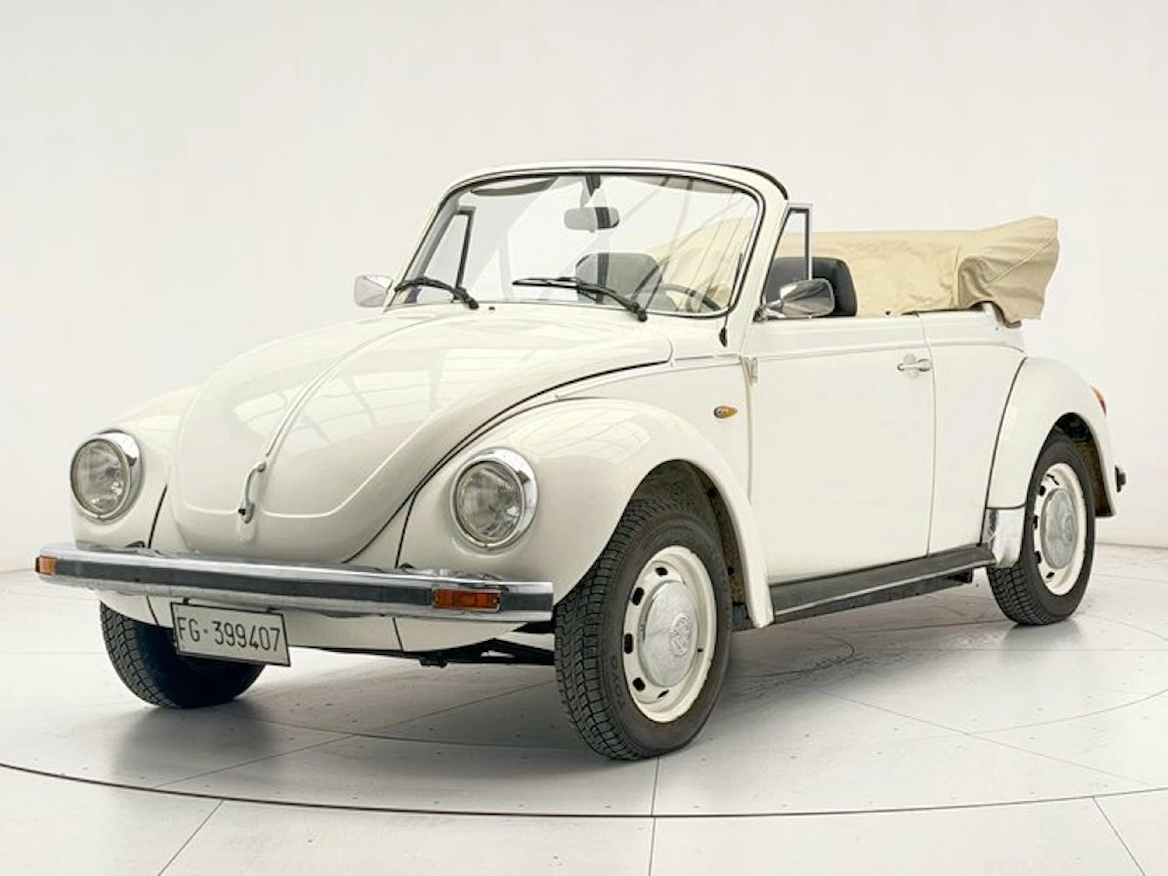 Volkswagen - Maggiolone Cabriolet 1303 'NO RESERVE' - 1979