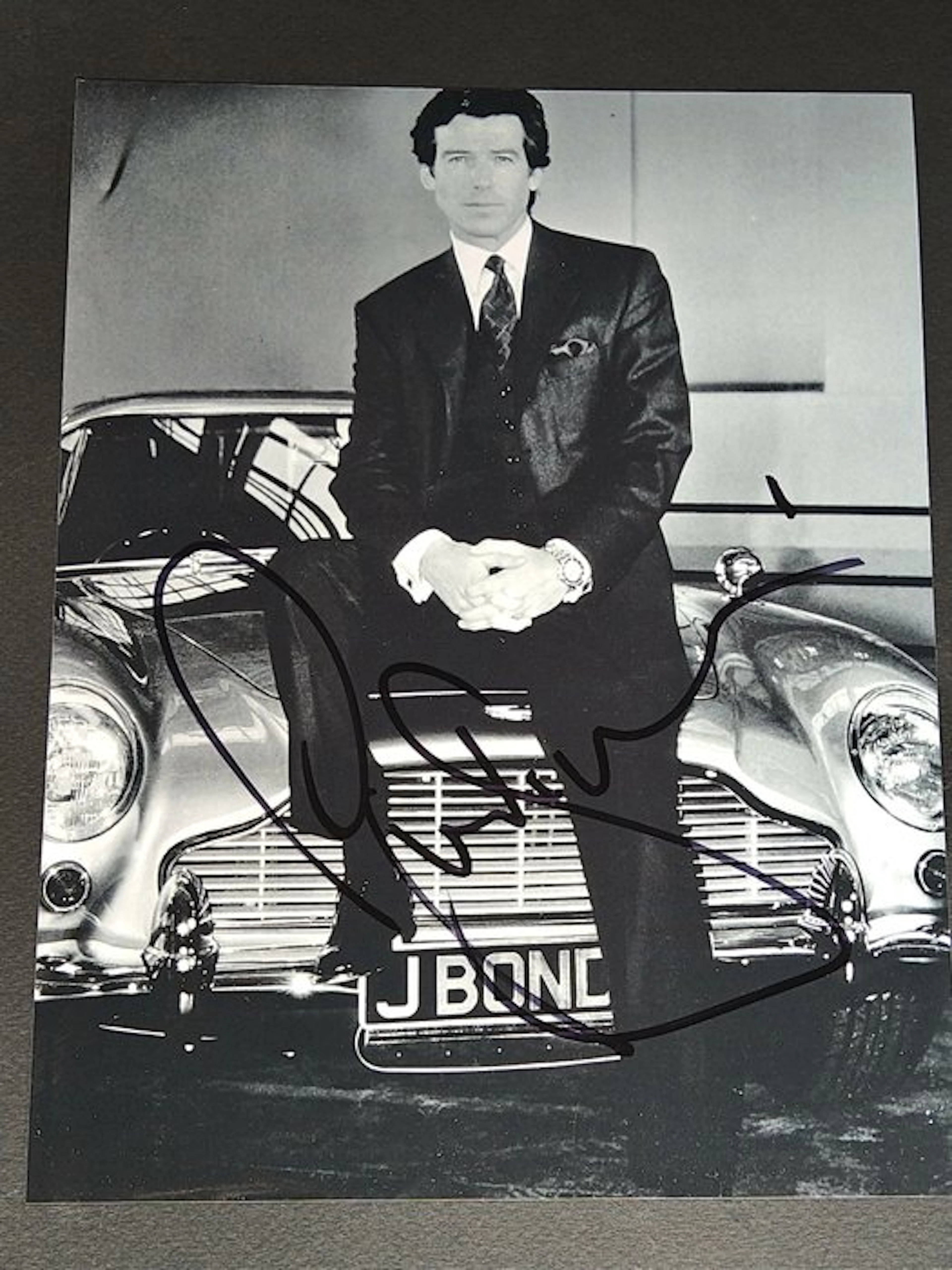 James Bond 007: GoldenEye - Pierce Brosnan with Aston...