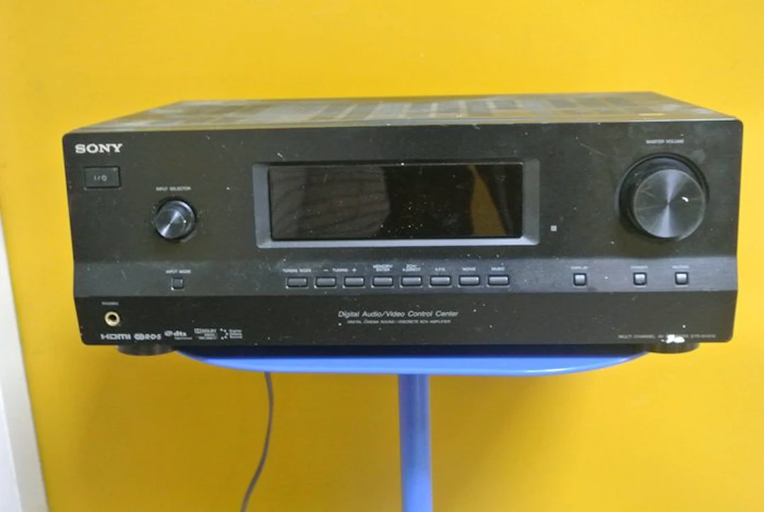 Sony - STR-DN610 / 7.1-Channel 3D-Pass-Through AV Solid...