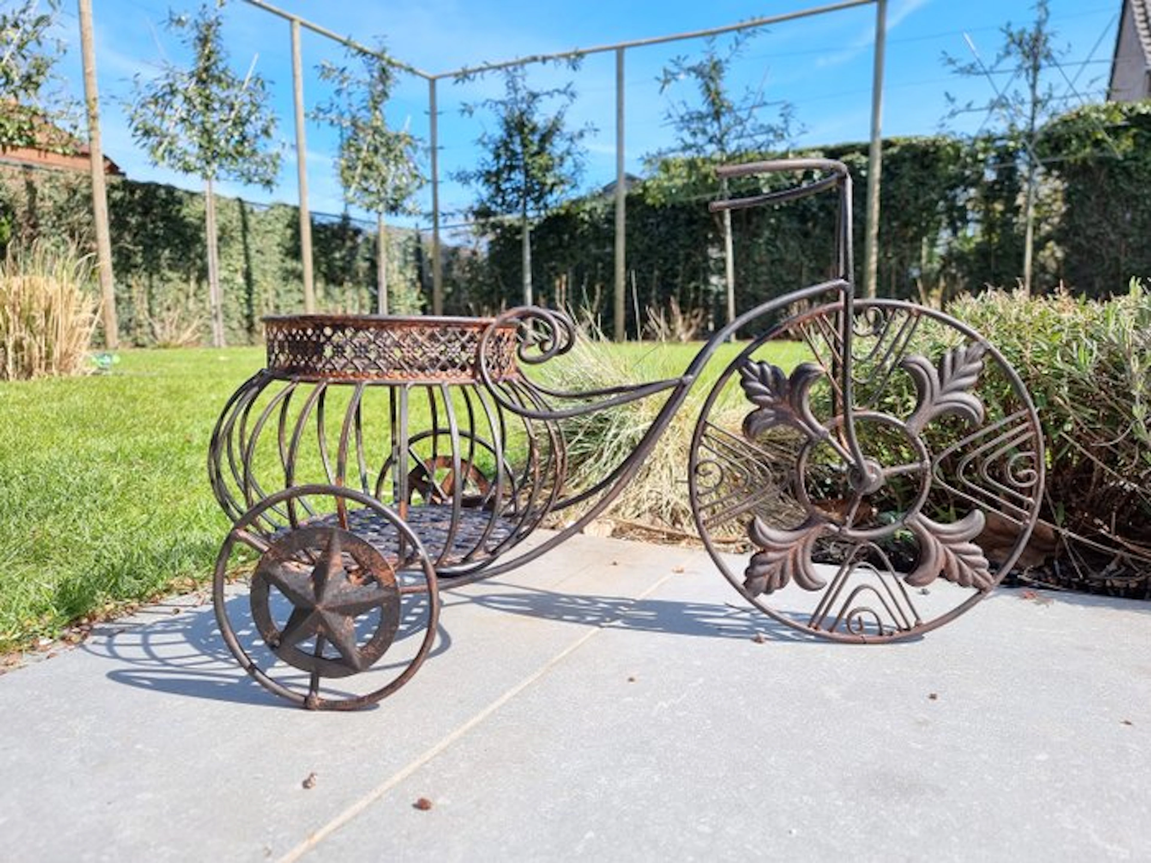 Flower pot - Iron, Metal - Bike