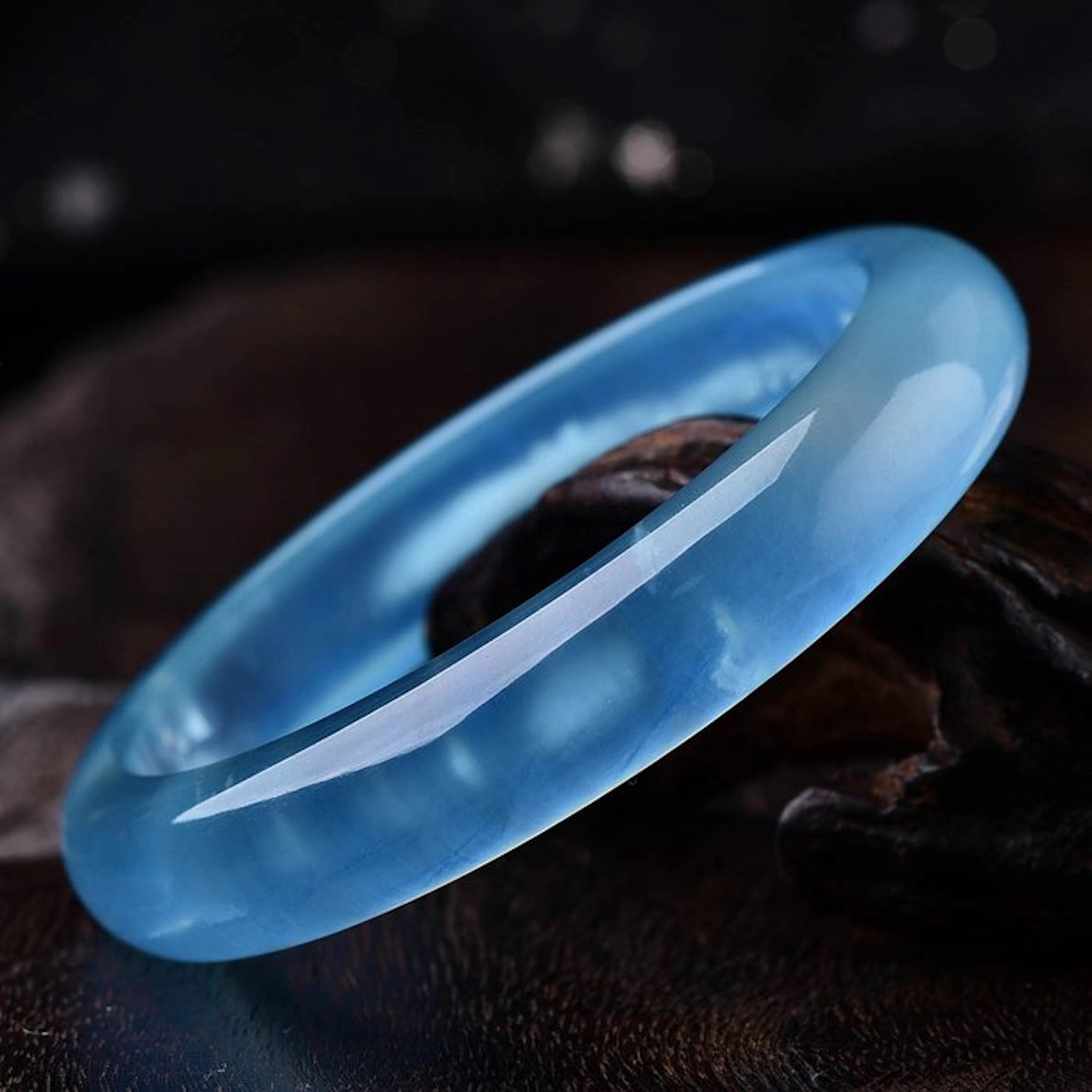 ALGT Certified - Large and Masterful Natural Aquamarine...
