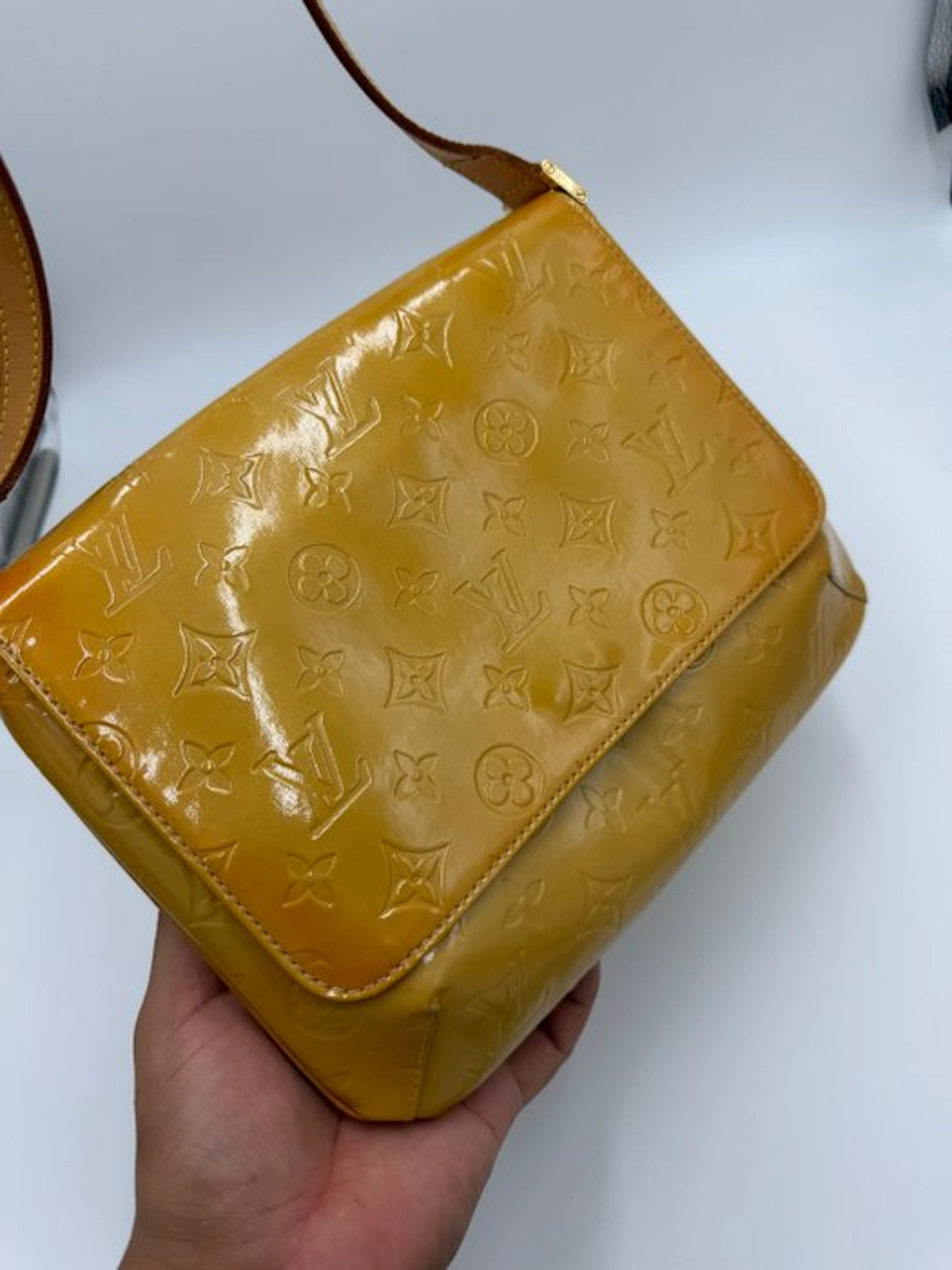 Louis Vuitton - Shoulder bag