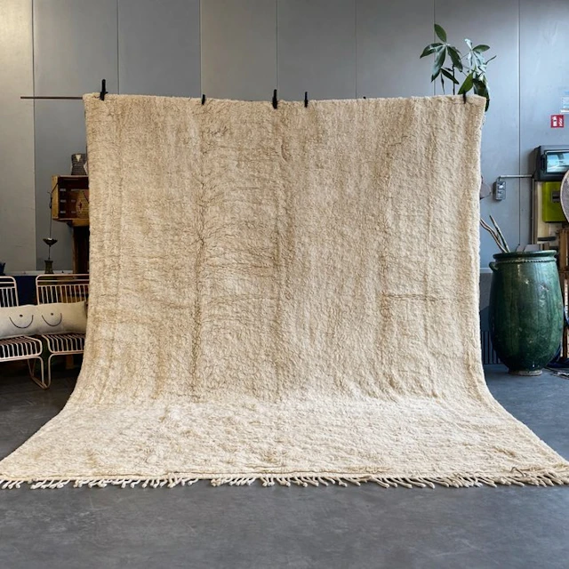 Large Contemporary Moroccan Mrirt Wool Rug – Handwoven...
