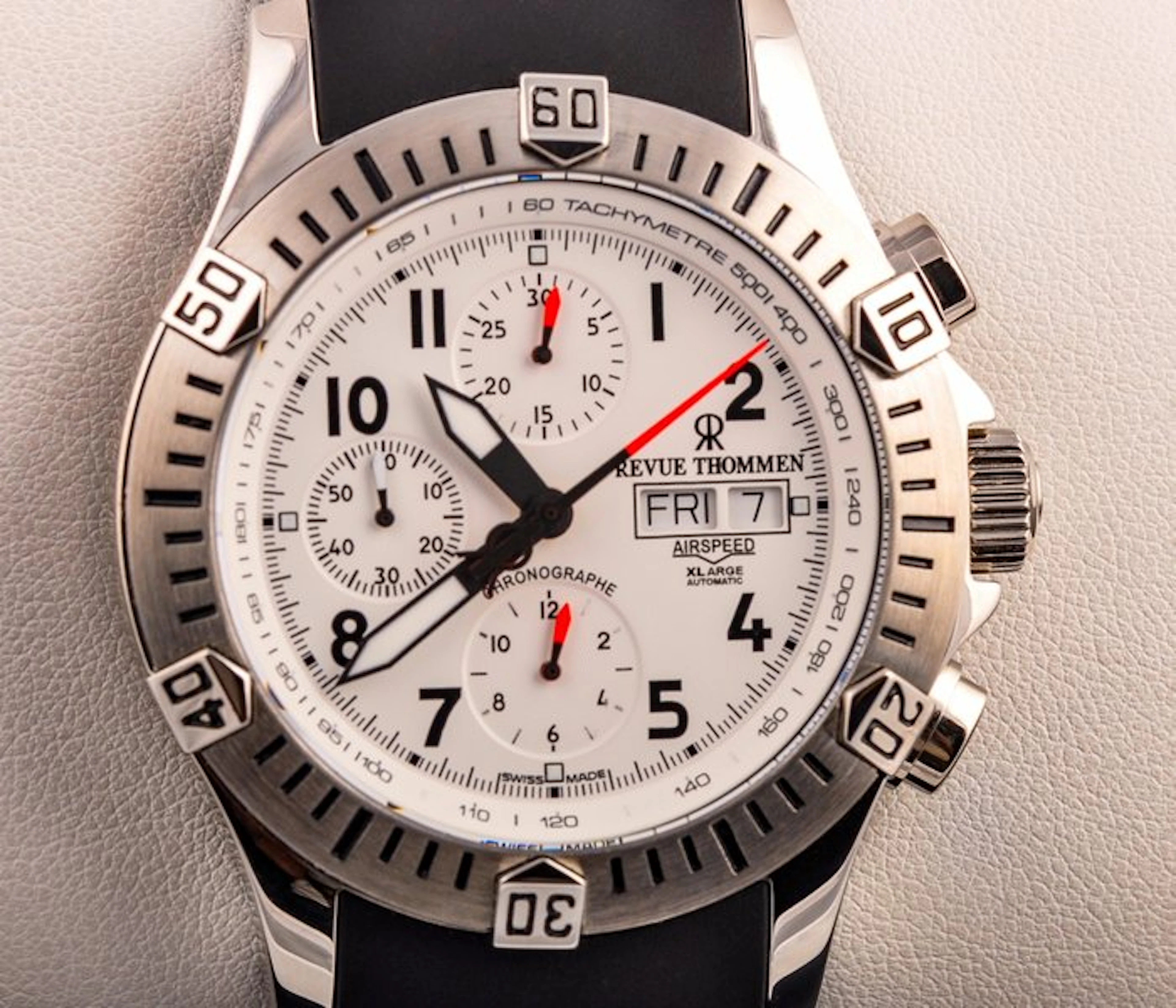 Revue Thommen - Airspeed X Large Chronograph - No reserve...