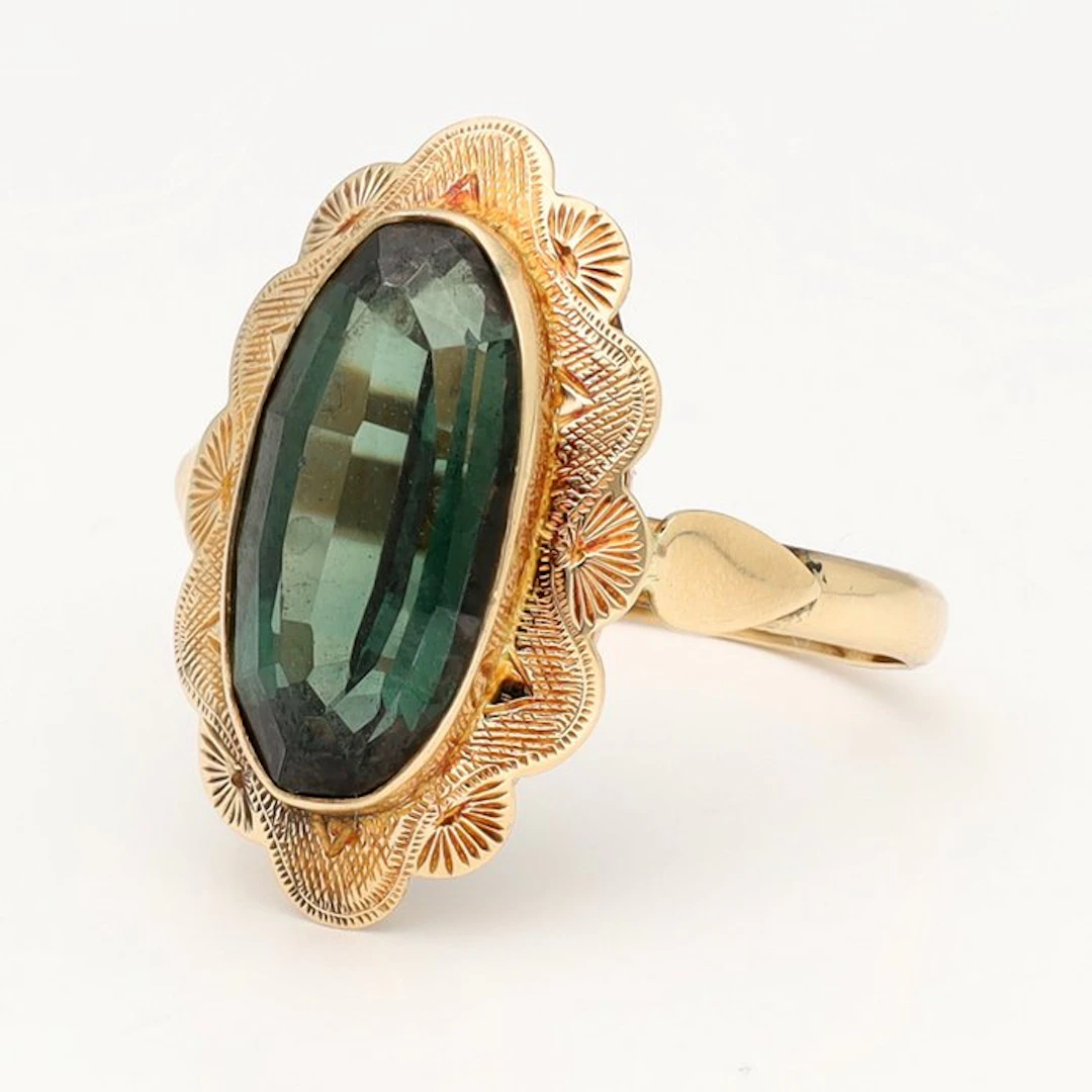 Ring - 14 kt. Yellow gold - 4.30ct. tw. Spinel