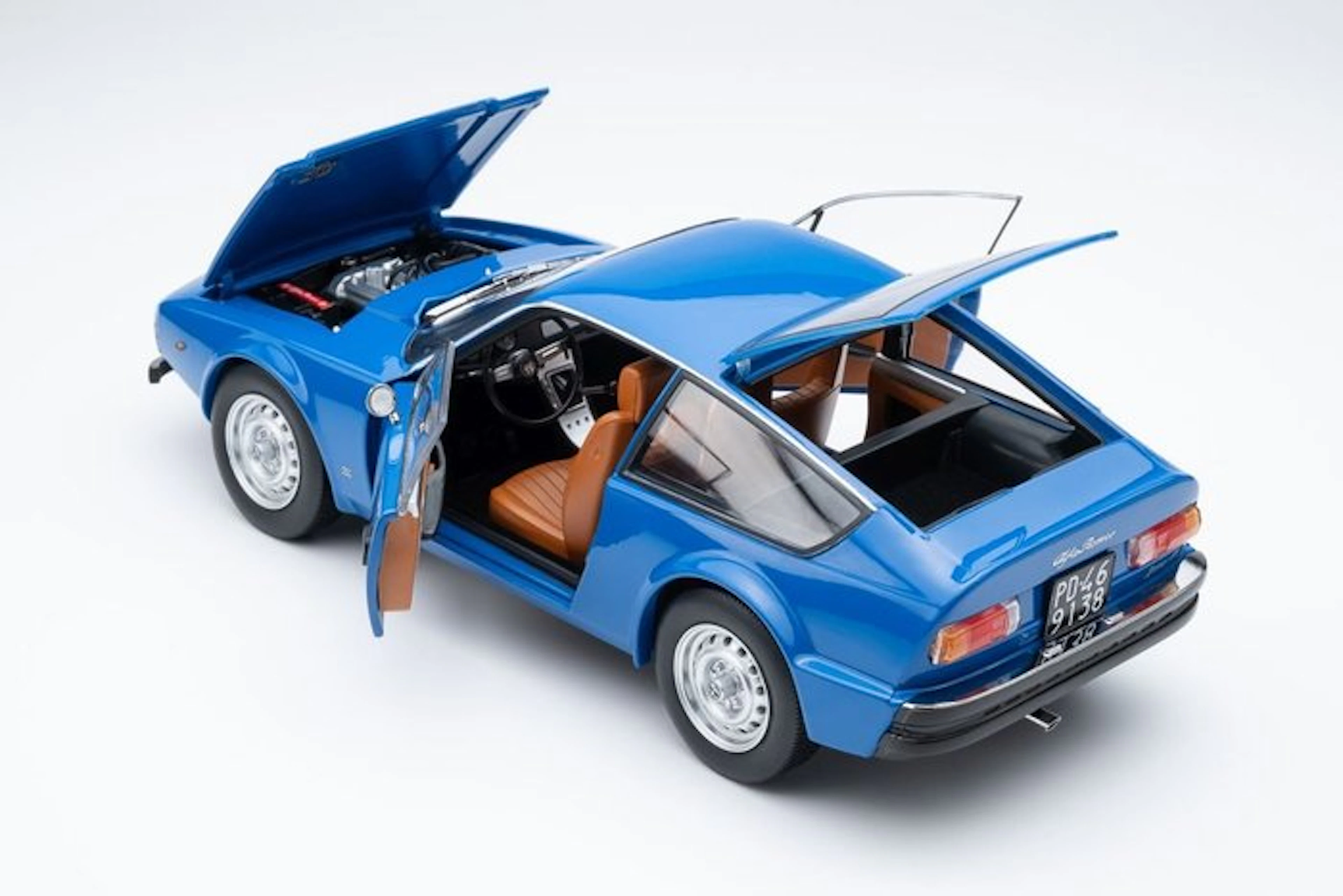 Norev 1:18 - Model sedan - Alfa Romeo Junior Zagato 1969...