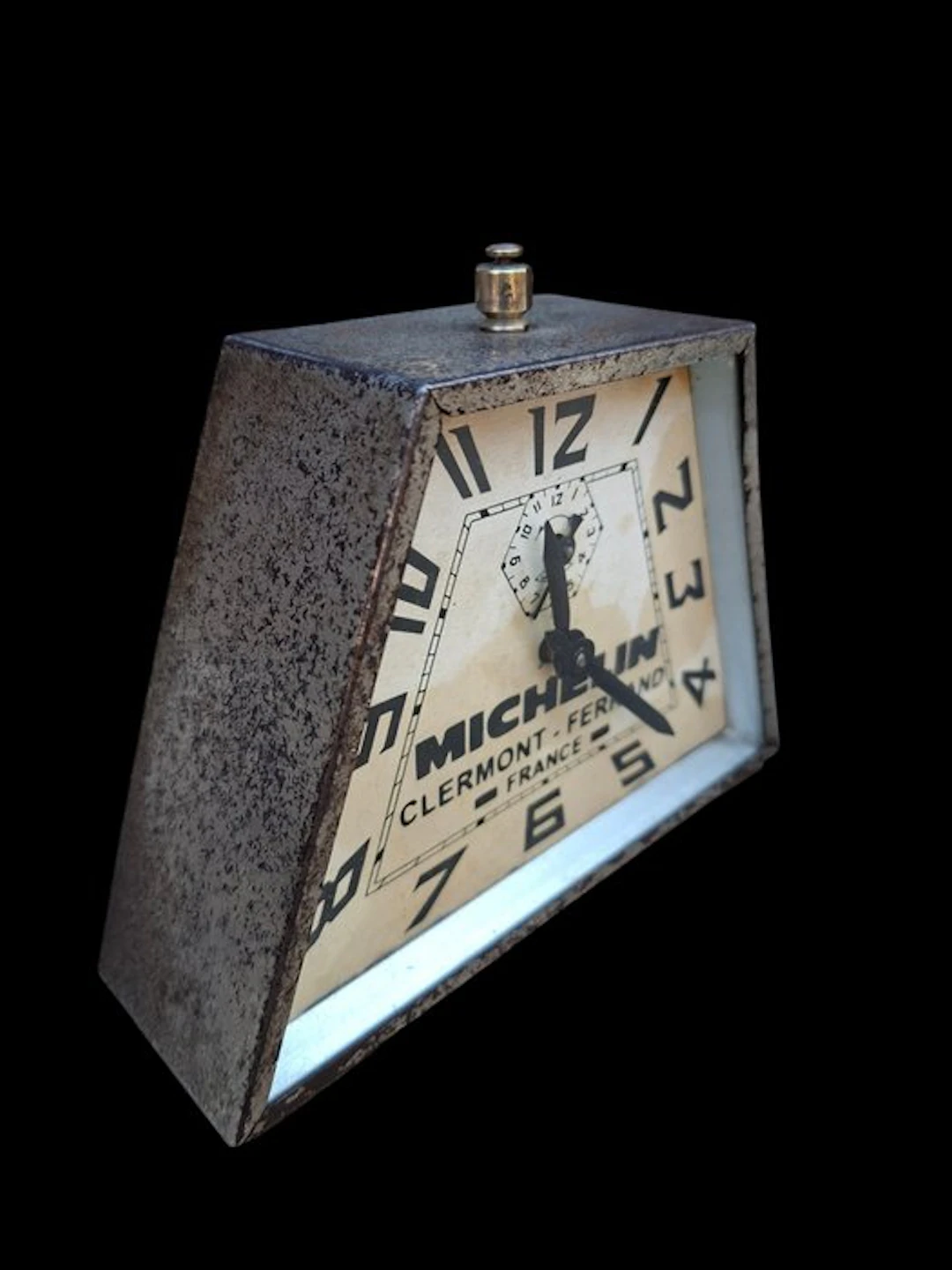 Clock - Metal - 1930-1940 - Antique alarm clock — small...