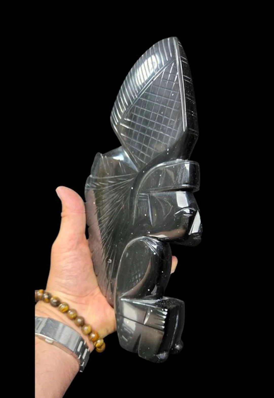 Protective Aztec obsidian statue with fabulous color variations