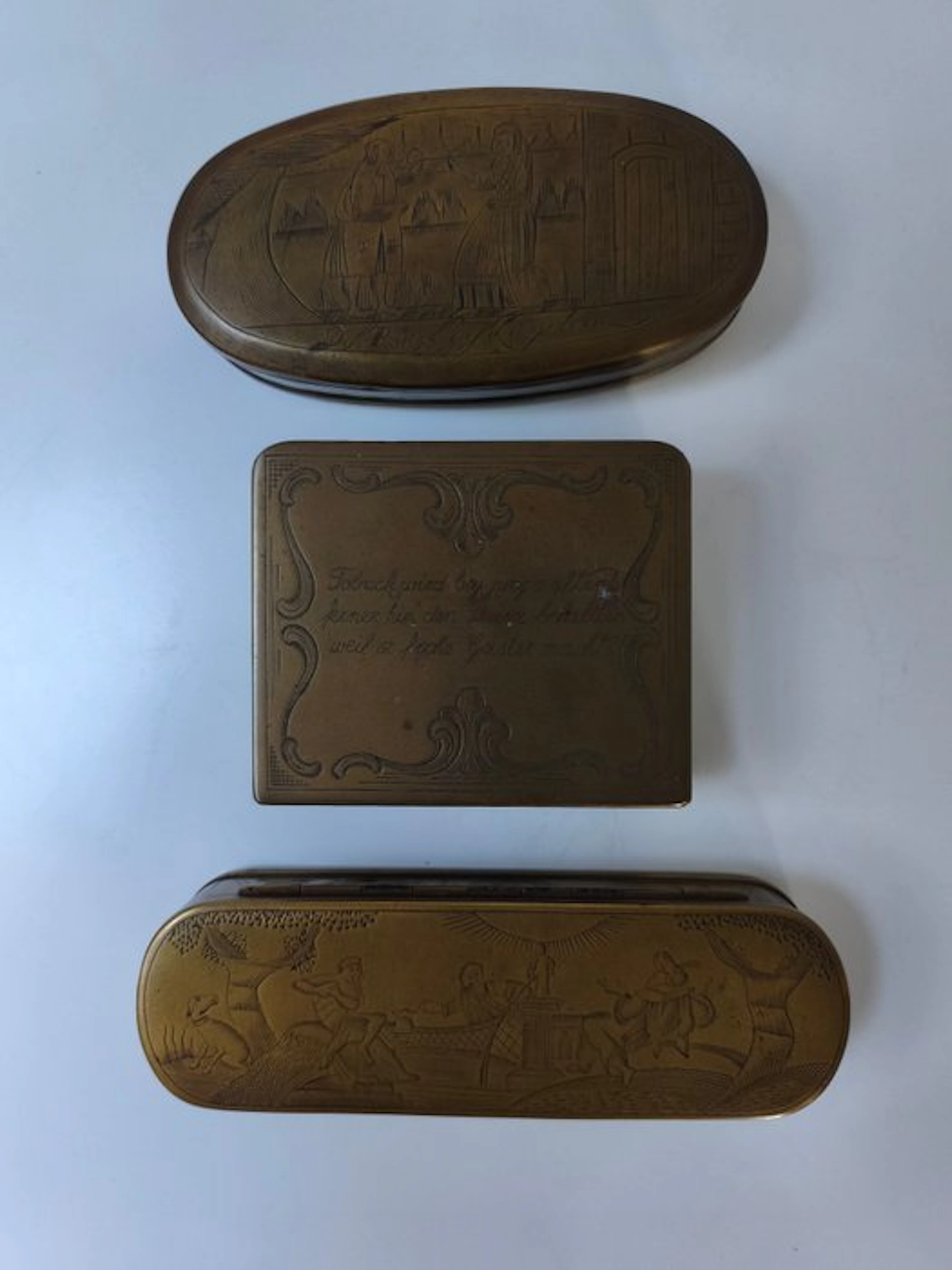 Tobacco box (3) - Brass - Can assortment