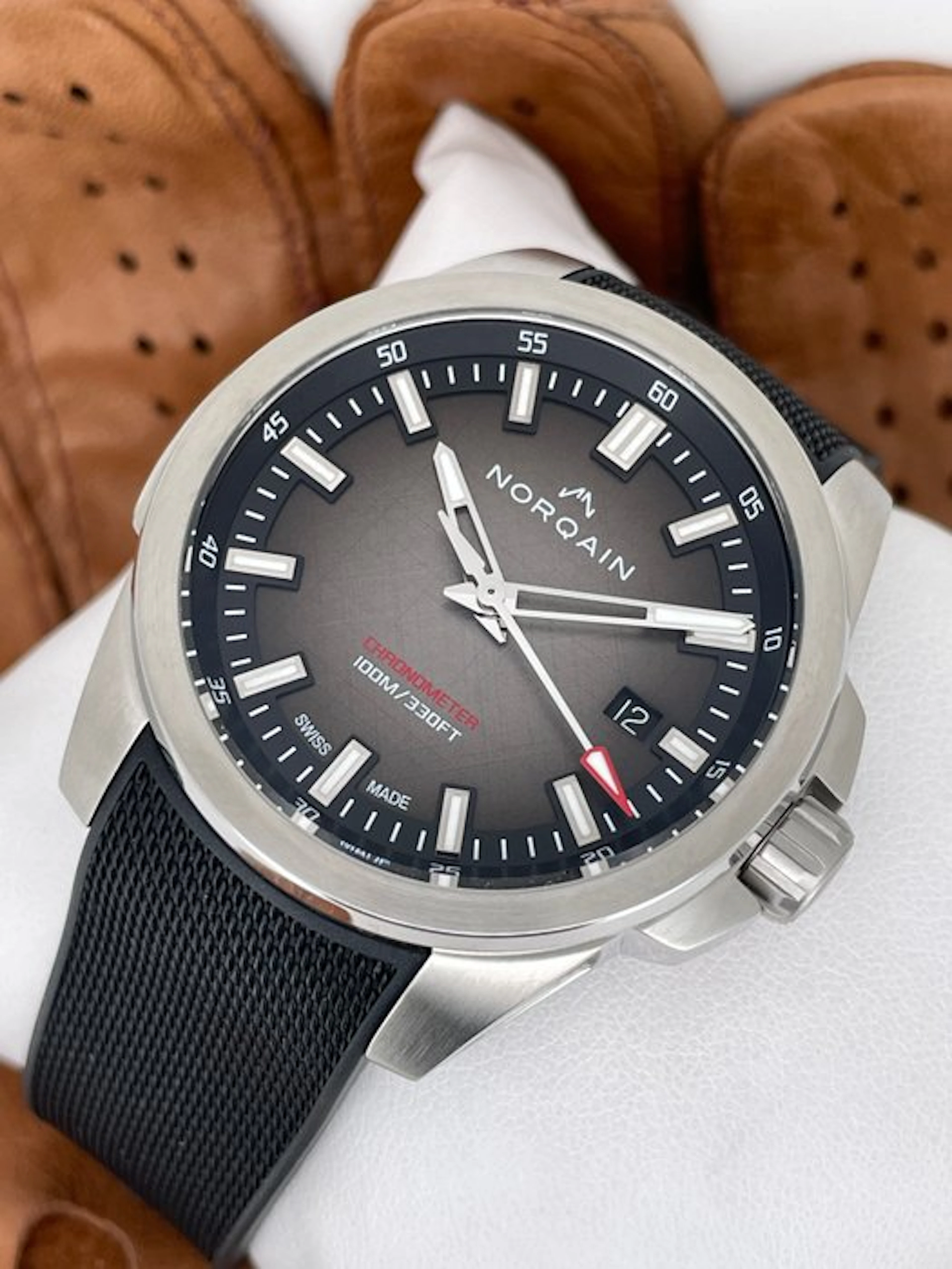 Norqain - Independence Automatic - N3008.08S01.N01.R01 - Men - 2020-2025