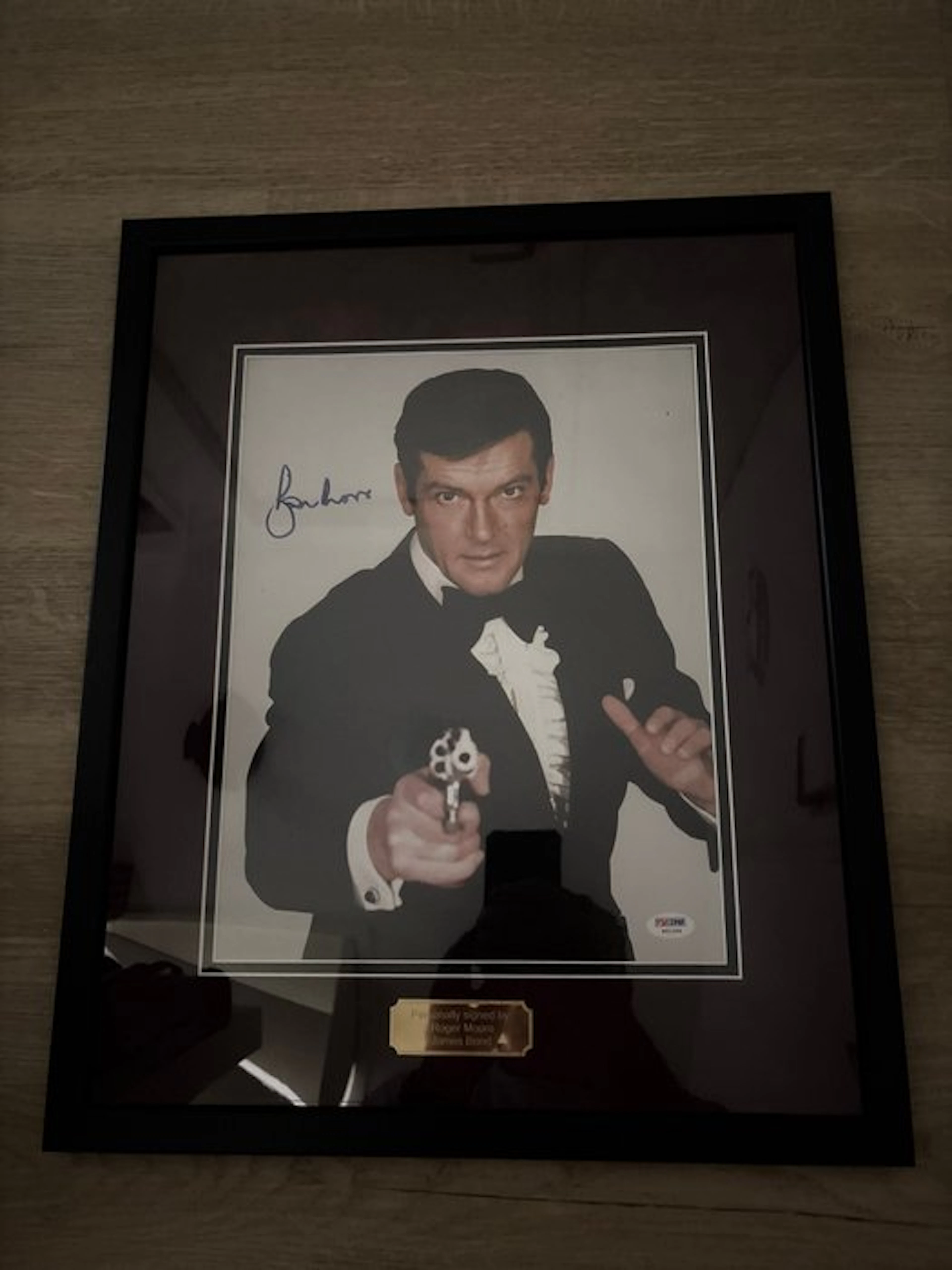Roger Moore - James Bond