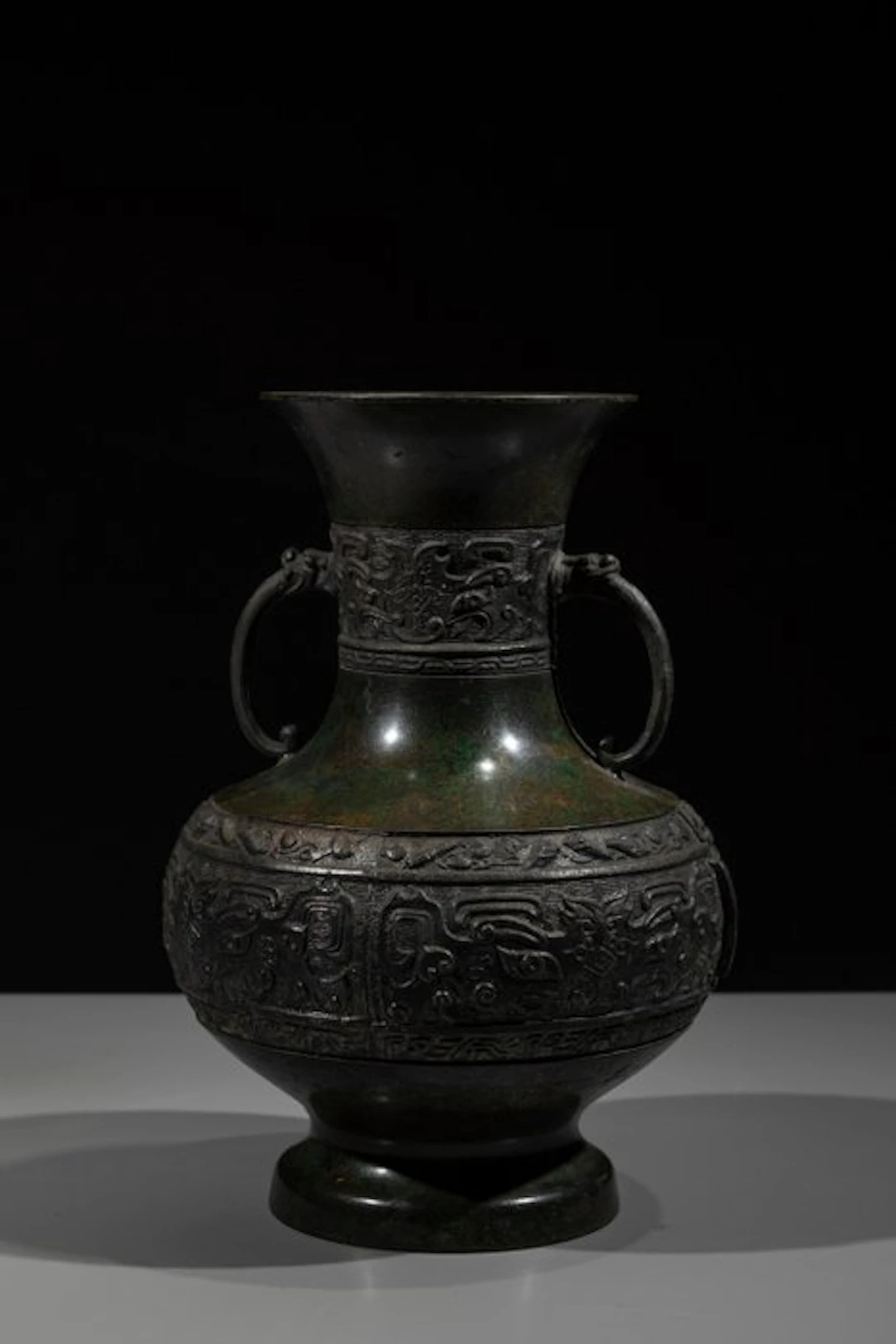 Vase - Bronze