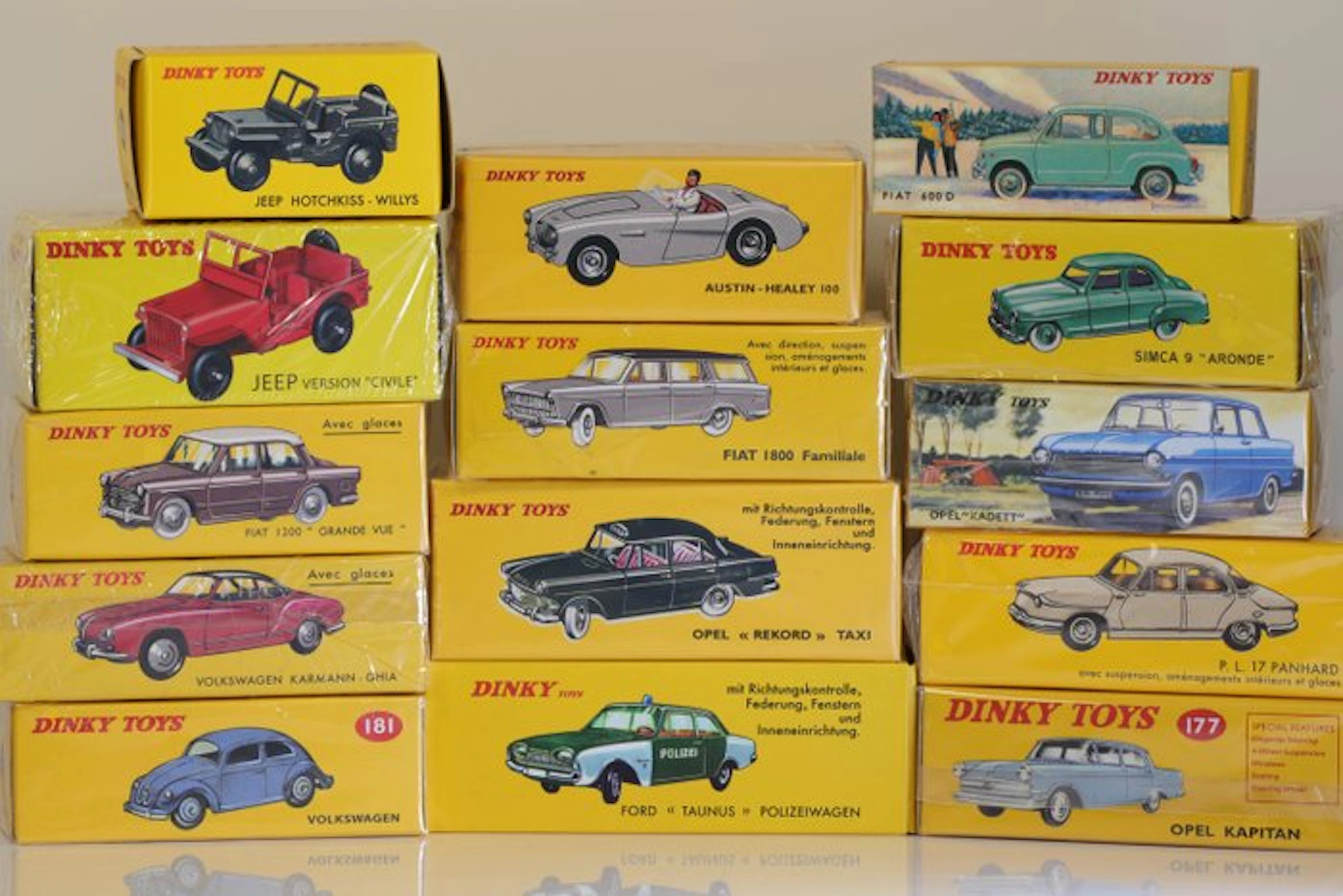 Atlas, Dinky Toys 1:43 - Model car (14) - Set of classic European cars and Jeep