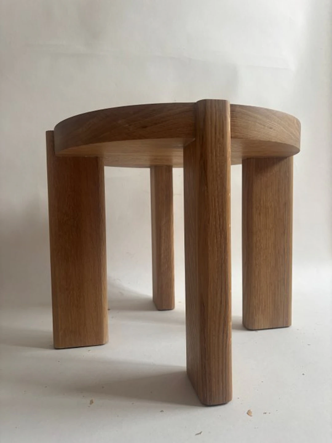 Studio à la part - Side table - ability to bear the burden - Oak