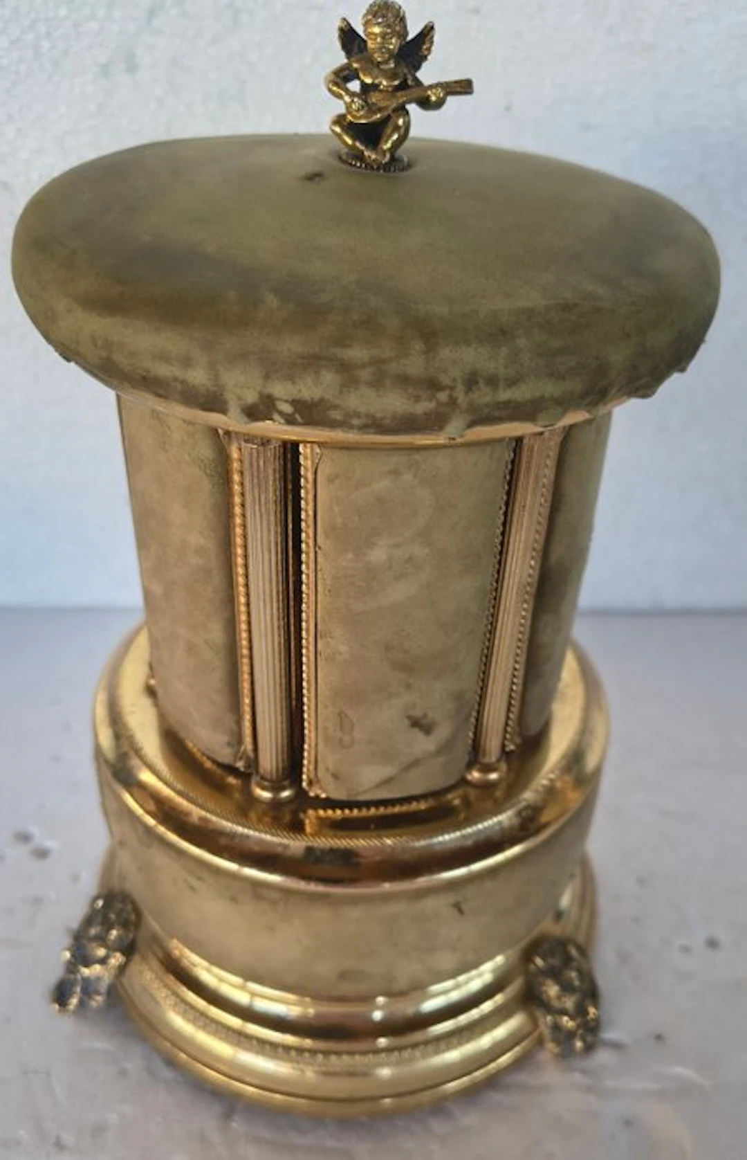 Reuge - Music box - Switzerland - 1950-1960 - Gilded Reuge music box