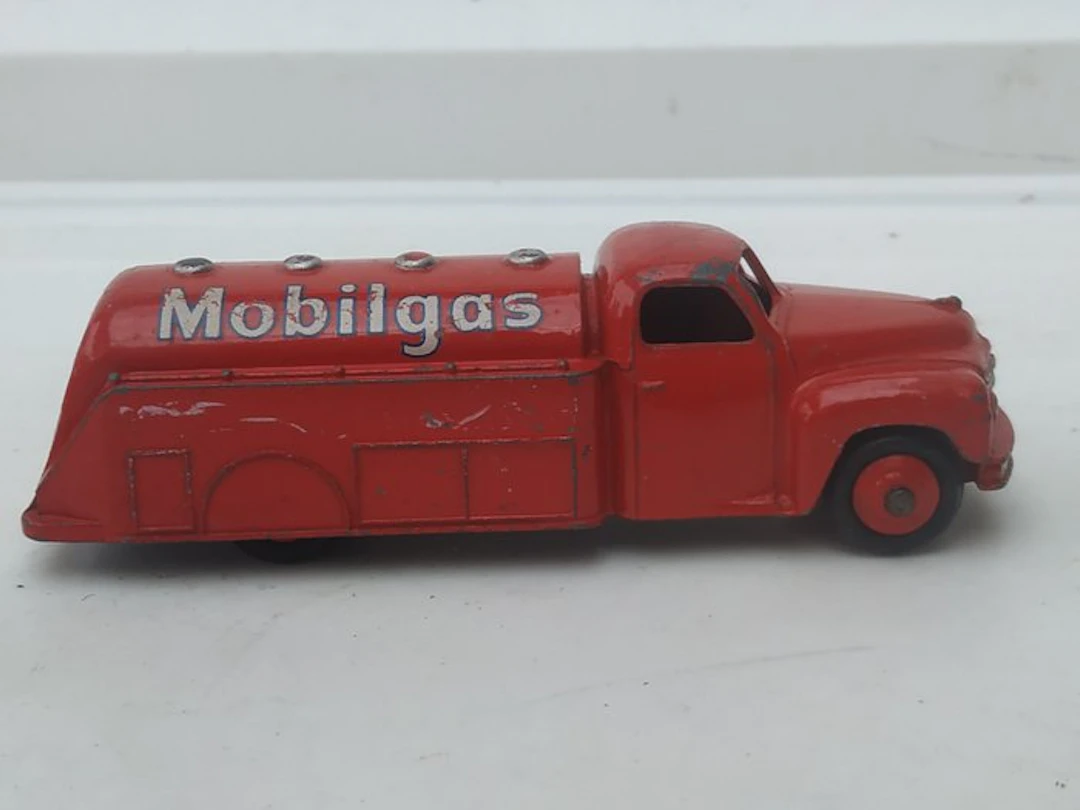 Dinky Toys 1:48 - Model truck - Original First Issue...