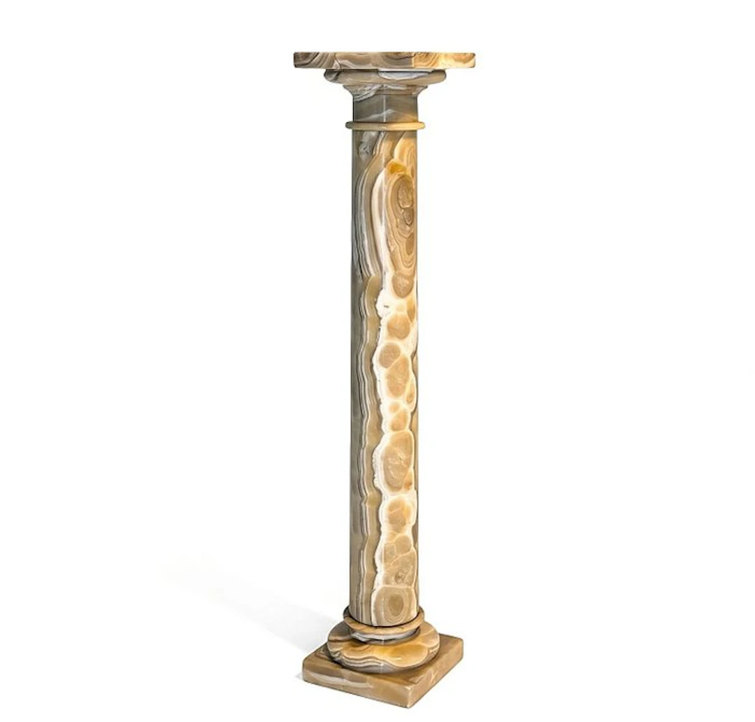 Column - 20th century - Architectural capital